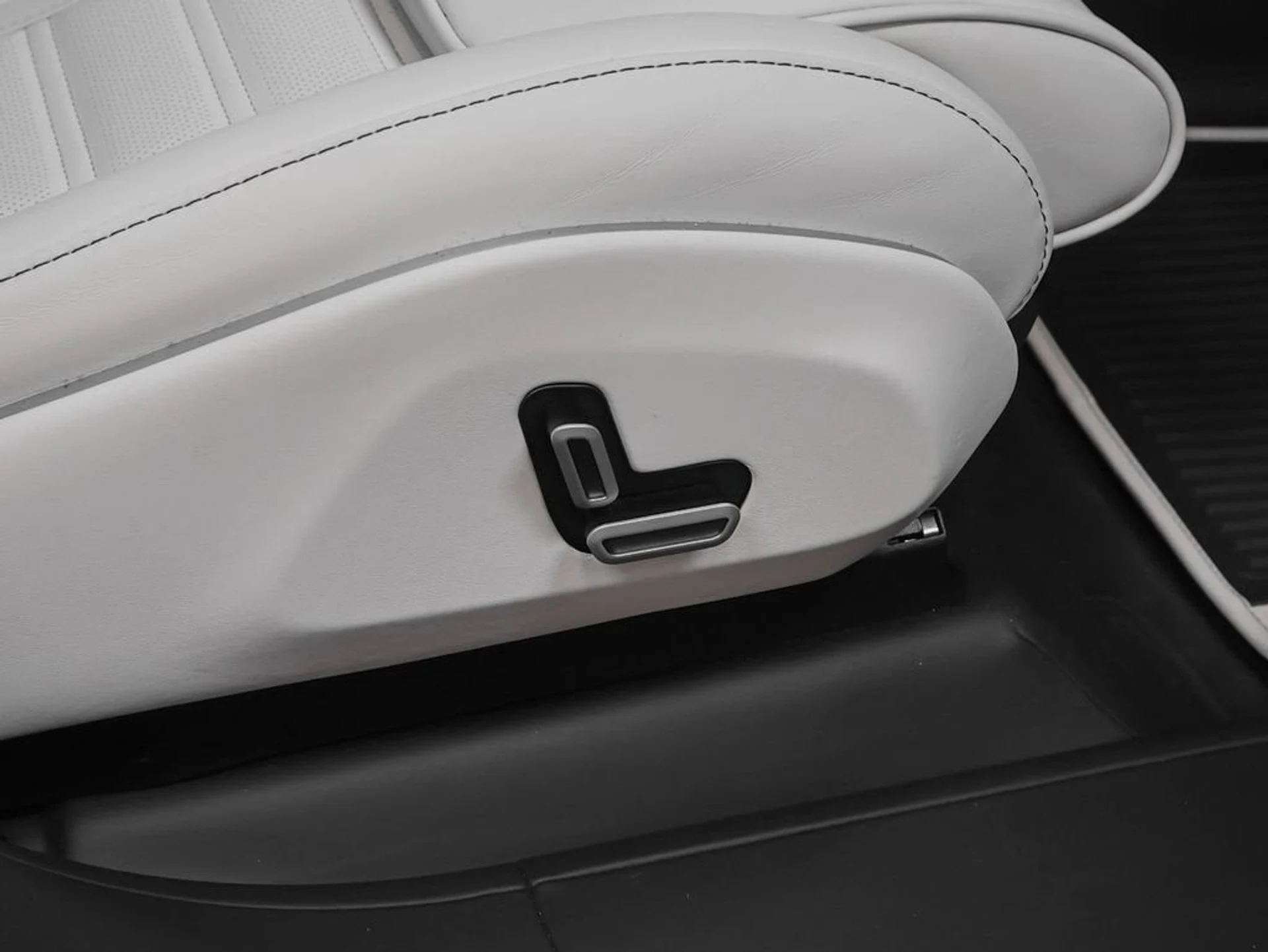 mph023_2603653239_24_73e986b565