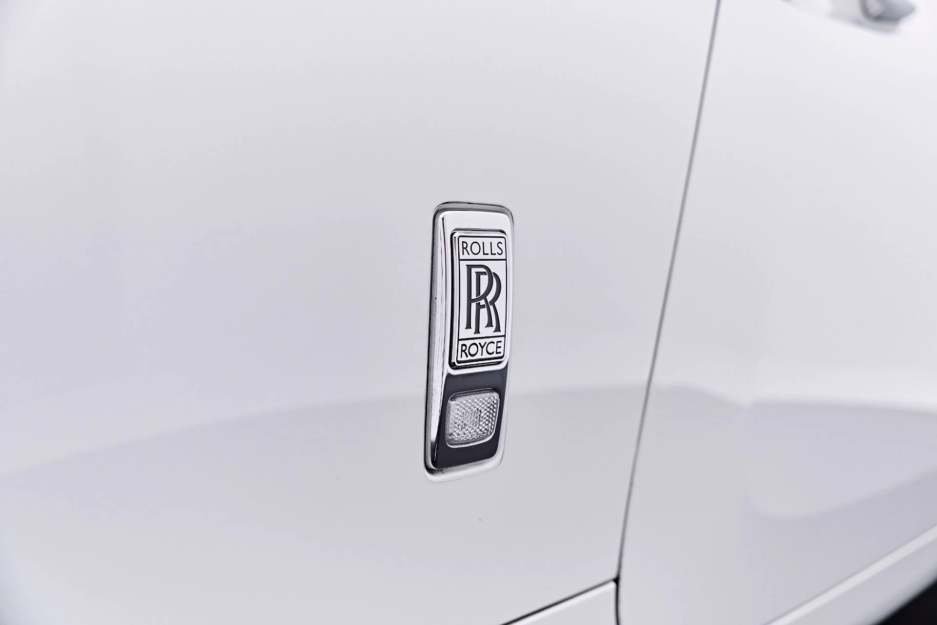 mph023_260379208_Used_2014_Rolls_Royce_Wraith_Base_1782842396_768be3737c