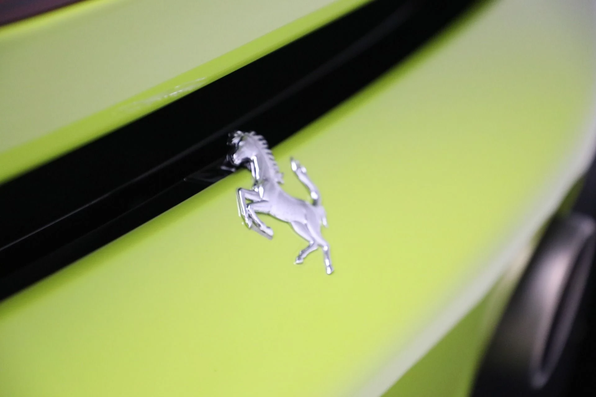 mph023_2604364484_Used_2022_Ferrari_SF_90_Stradale_9d176e921f