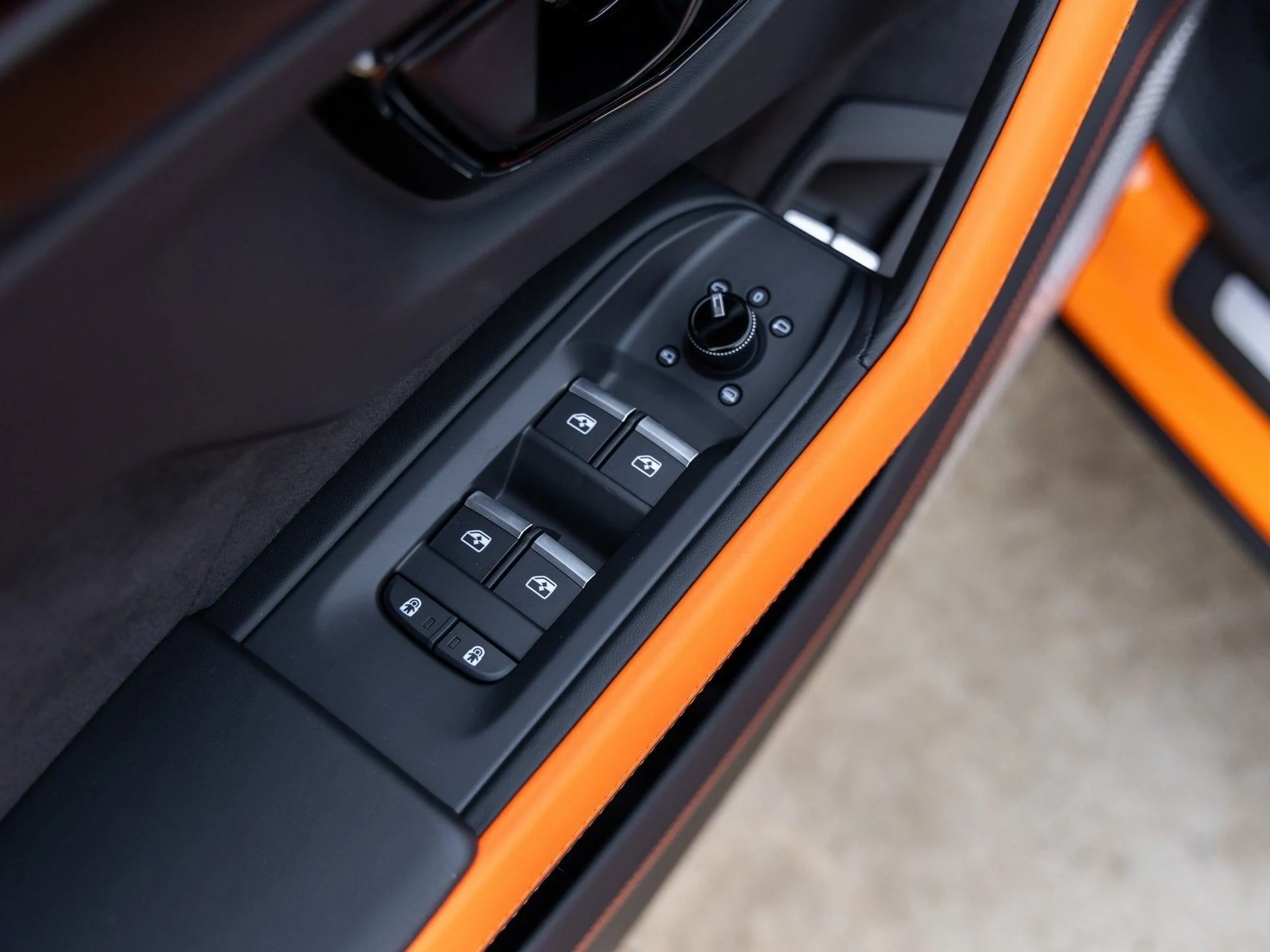 mph023_2608792336_24_45b5be941d