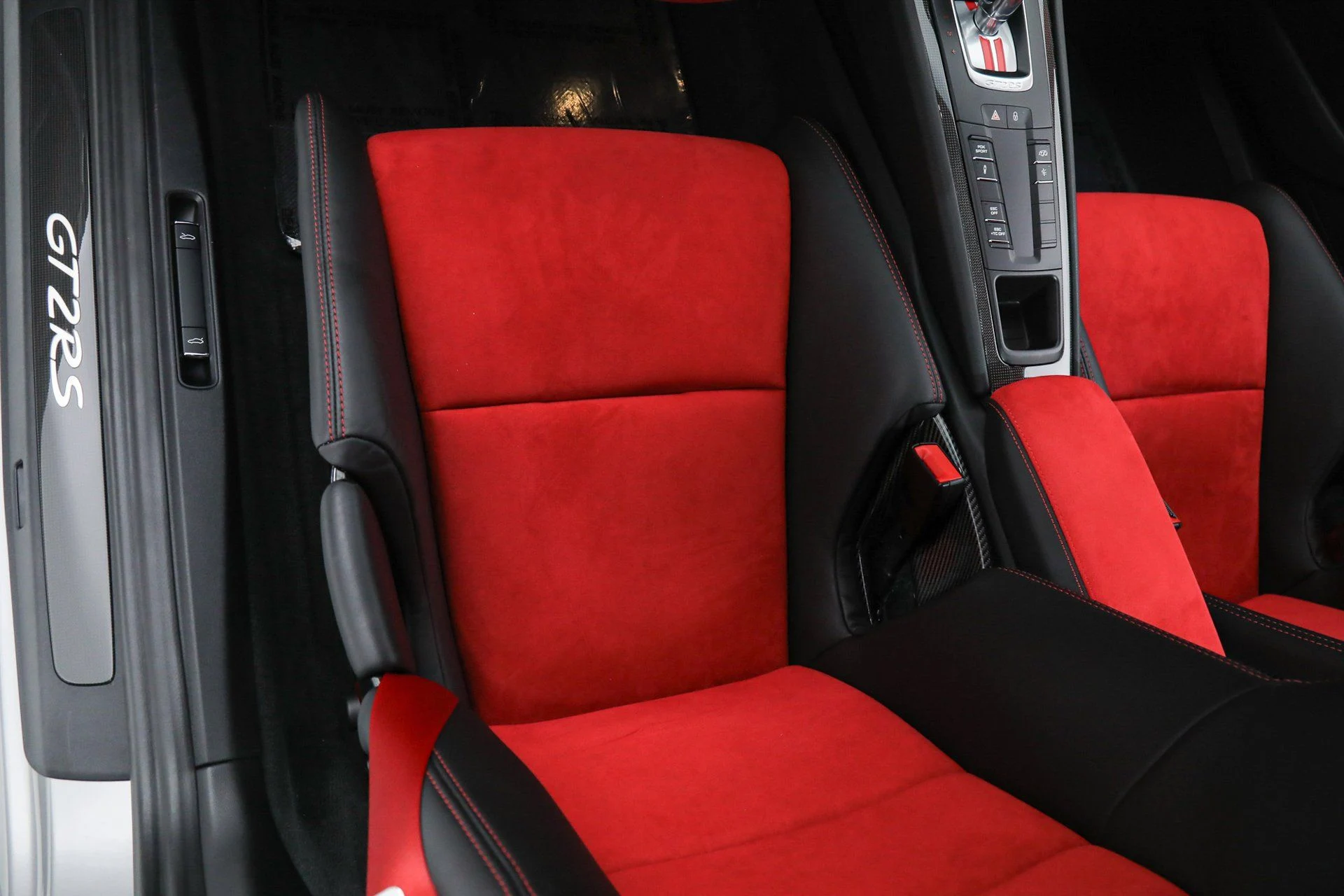 mph023_2613758270_c17153d45da0edfeed283180215fd646_d6324699e6