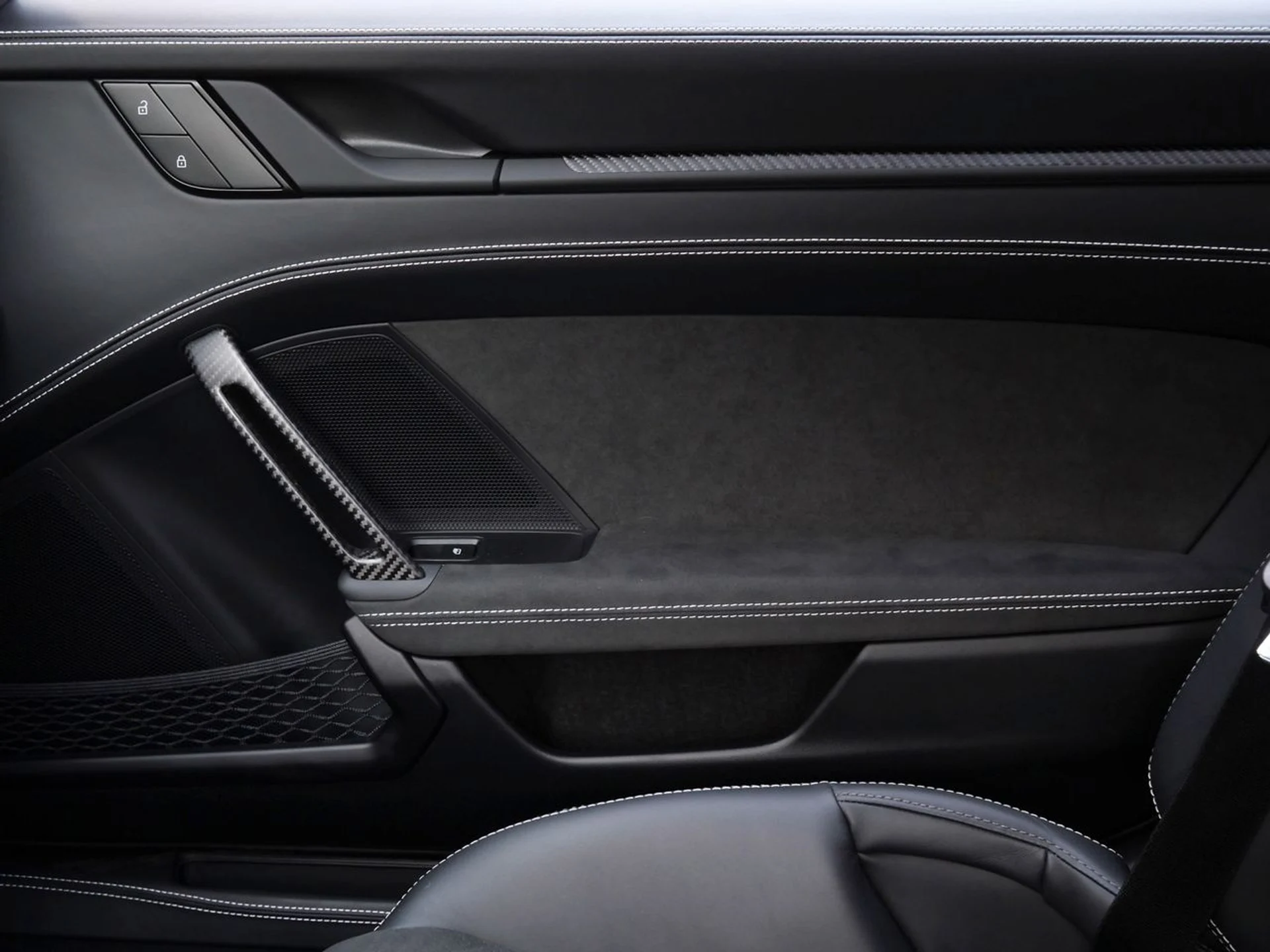 mph023_2615051665_1d3dd2538f77428ff053247b22cbc57cx_a25d0484c8