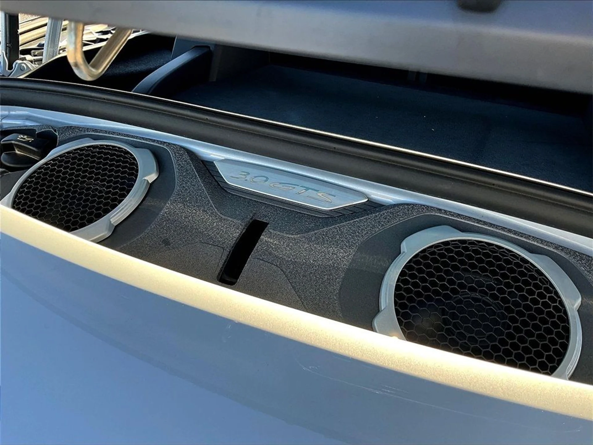 mph023_2616570229_5b6c4861aea1846eec37a688da2cdfb9_db0cec4f63