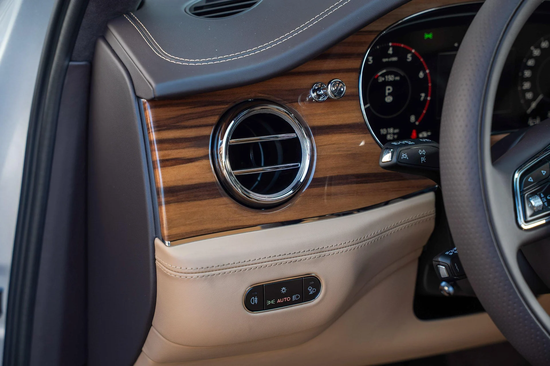 mph023_2616931319_458241672_6903b3790a044fad19f2ba0b_0f9064c297