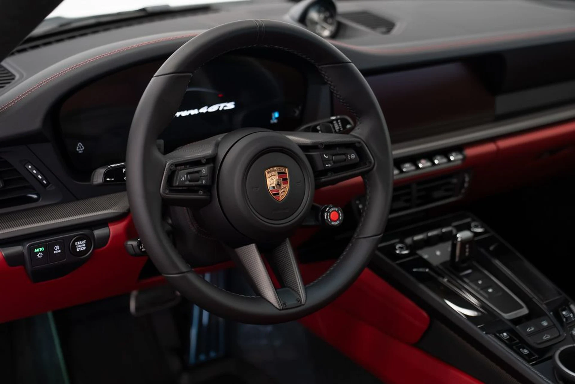 mph023_2625493933_porsche_911_2026_jpg_v_1775165756_89d17608df