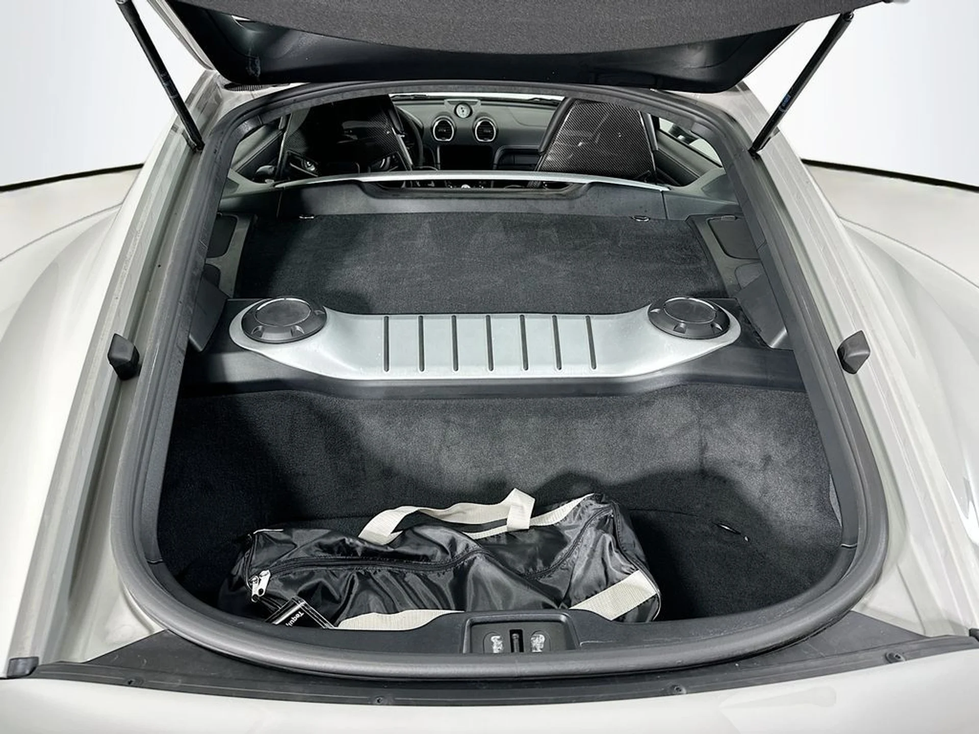 mph023_2626491061_d787af26fac91f07ab4115e3a62be568x_ba91d06765