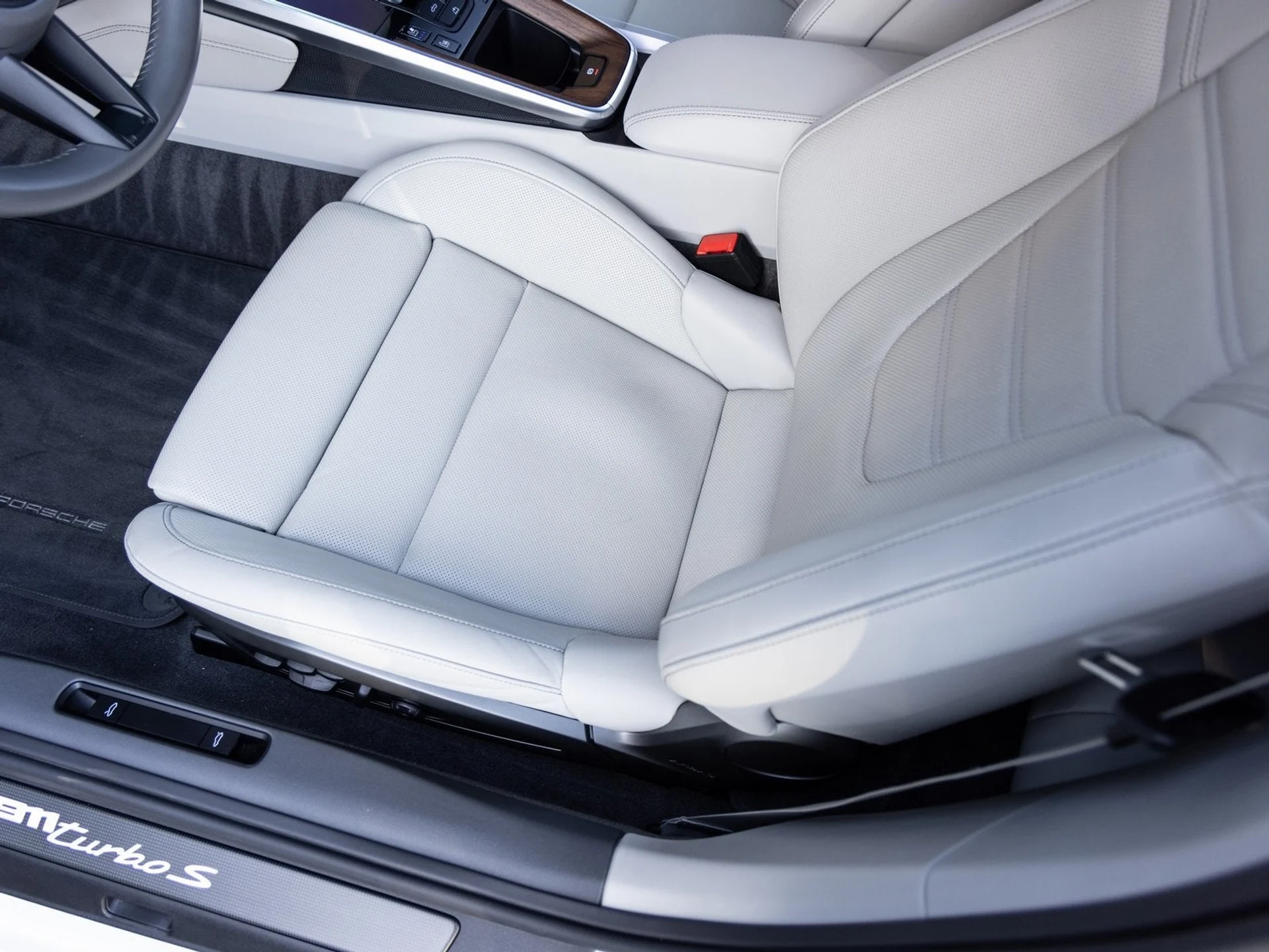 mph023_2628612691_24_5e9fb37fe4