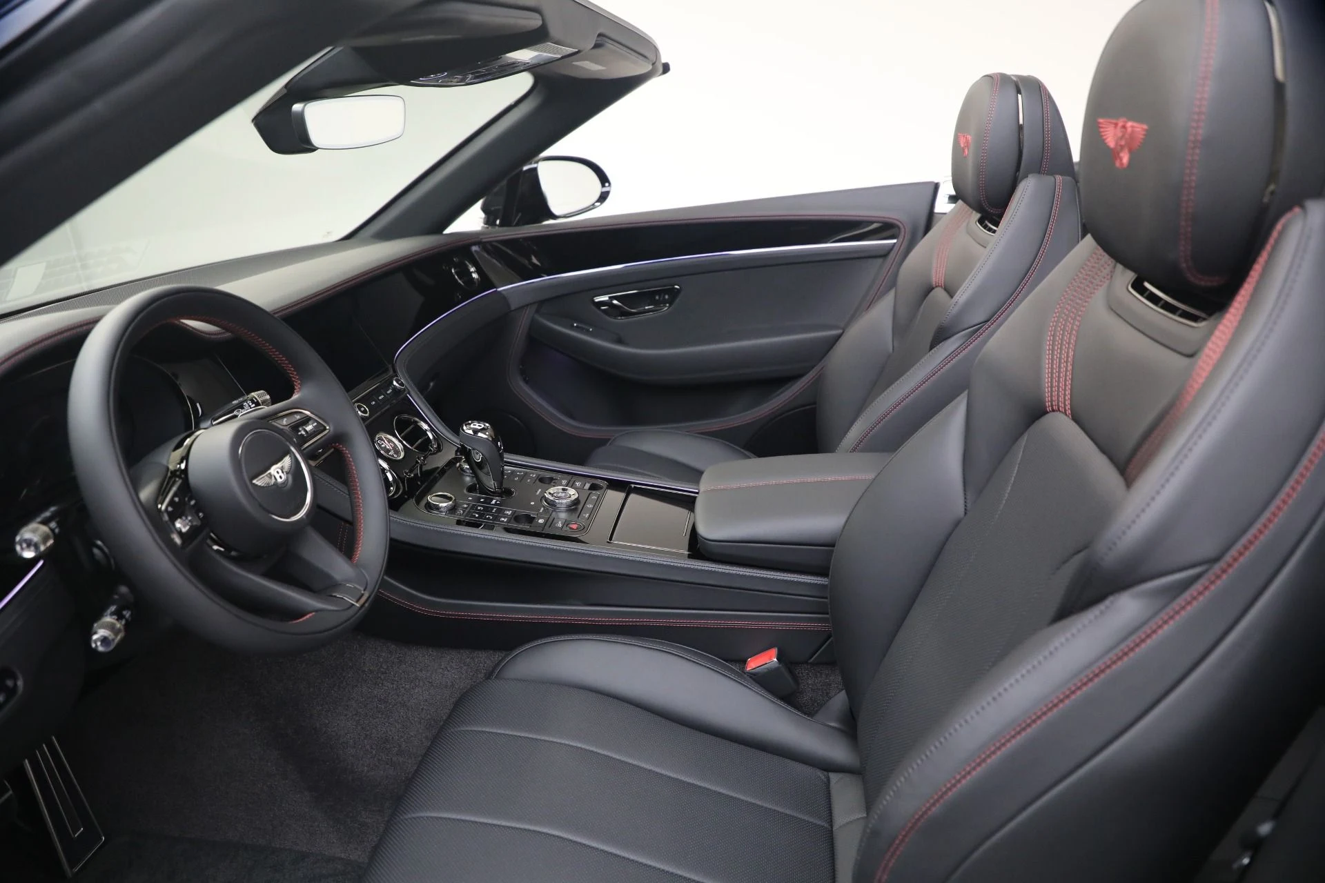 mph023_2633443044_New_2026_Bentley_Continental_GTC_S_1781378107_5a002120b7