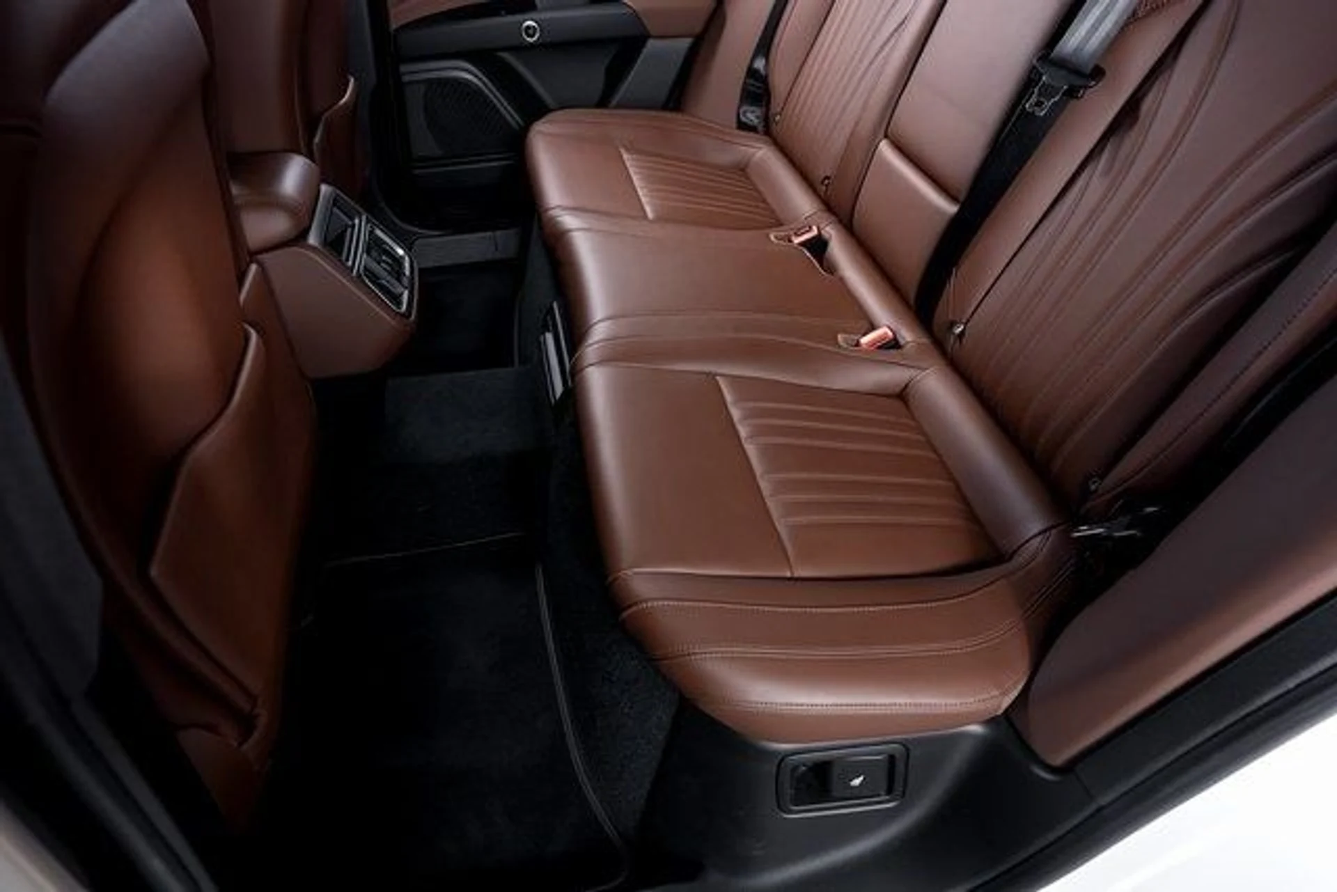 mph023_2635154826_fdbe738943fe50f3b7312fc7327e10c8x_eb39f473b4