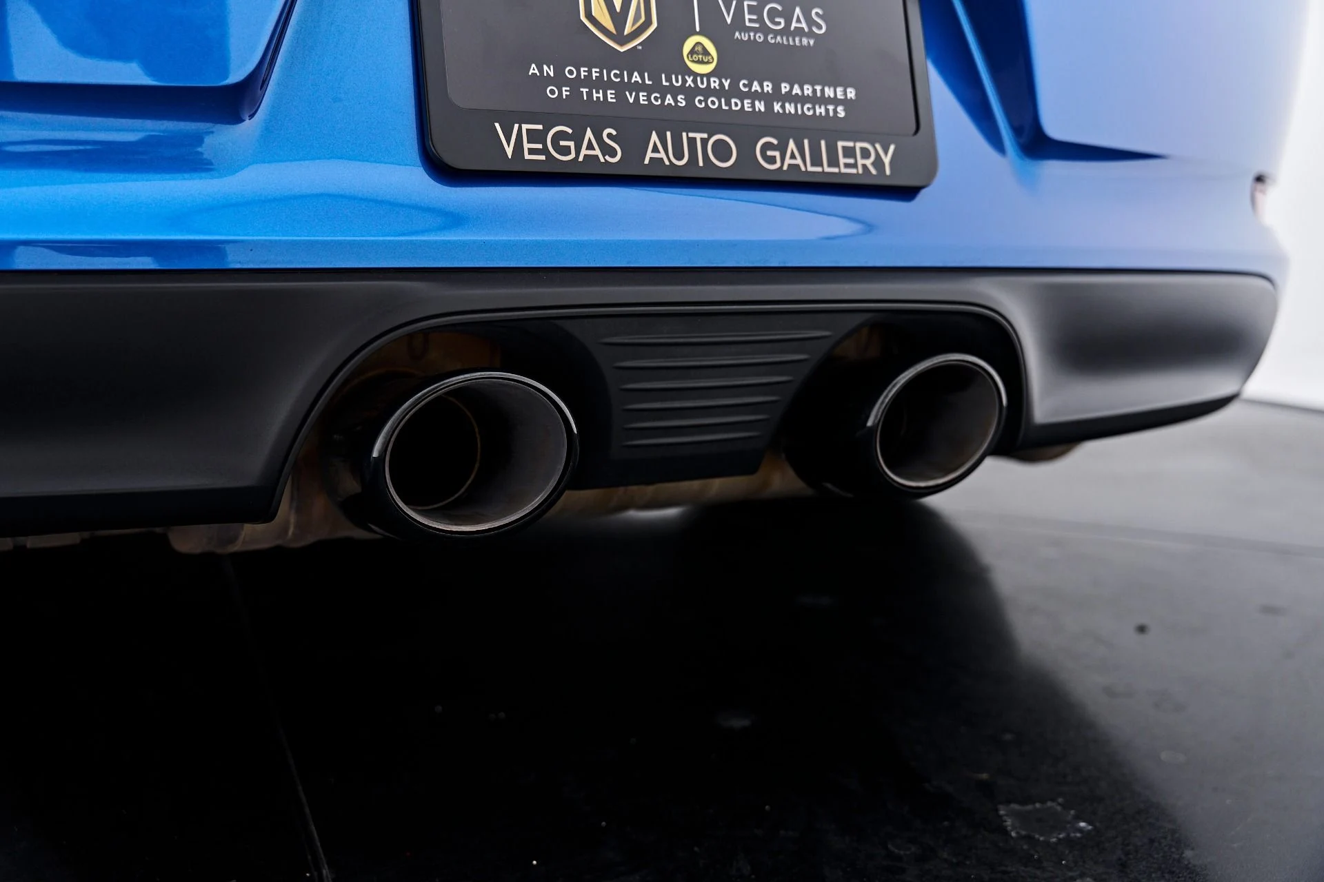 mph023_2636457481_Used_2017_Porsche_911_Carrera_GTS_1791853986_ba45fdcf2d
