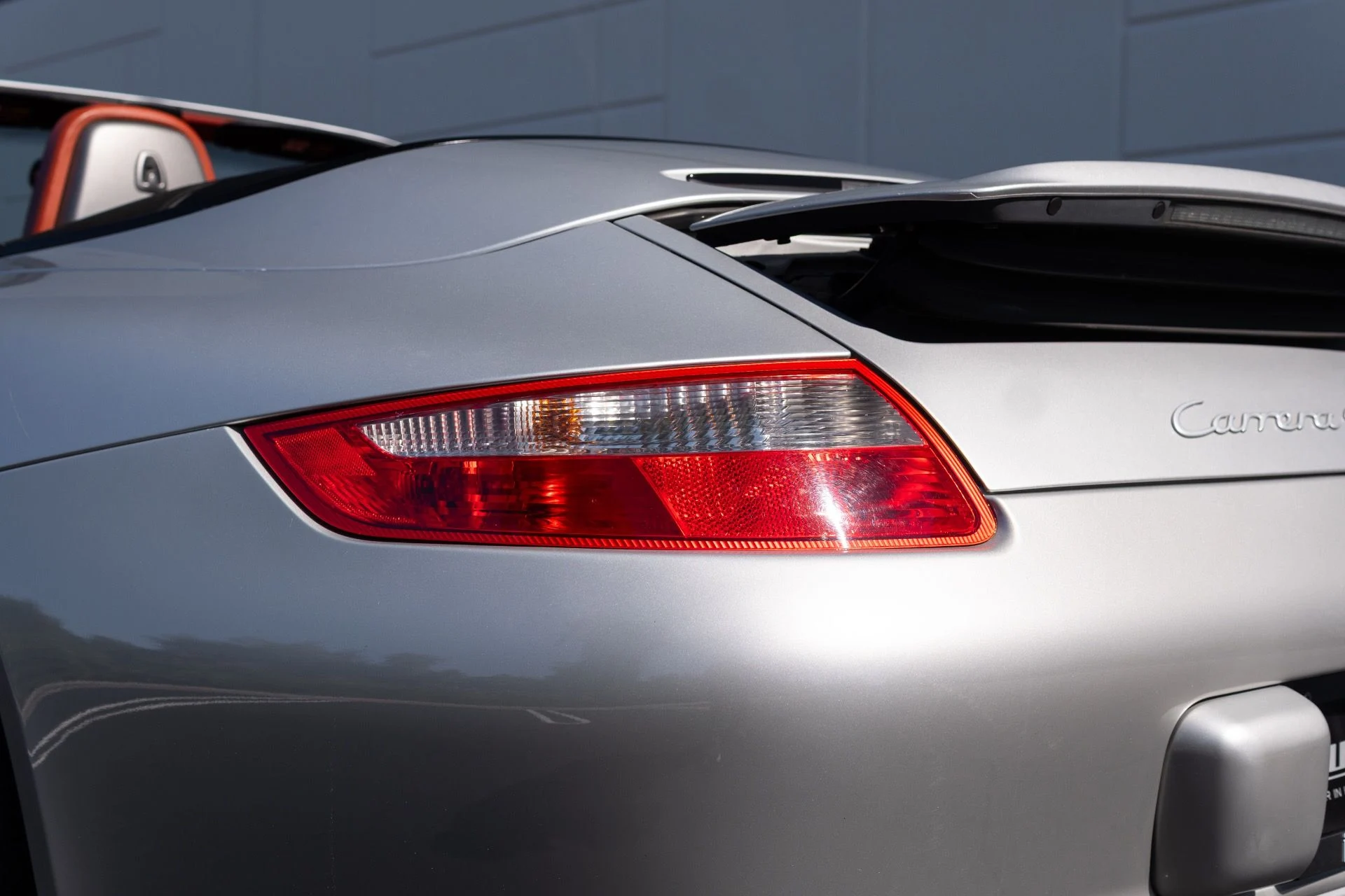 mph023_2642301692_Used_2006_Porsche_911_Carrera_S_1770441692_21c7661c03