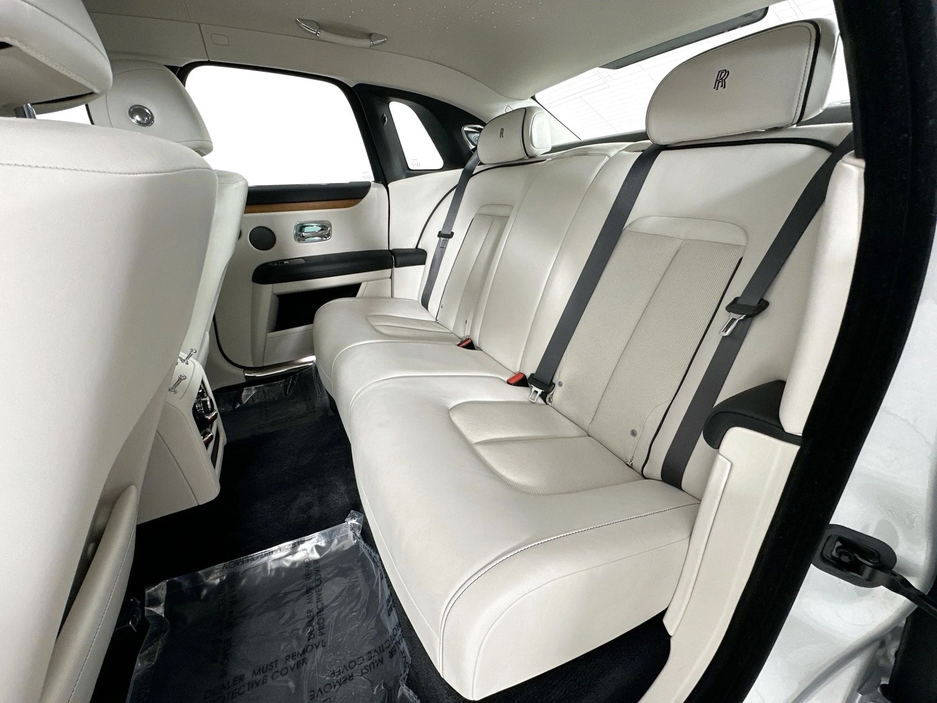 mph023_2644539109_24_9445c7c23c