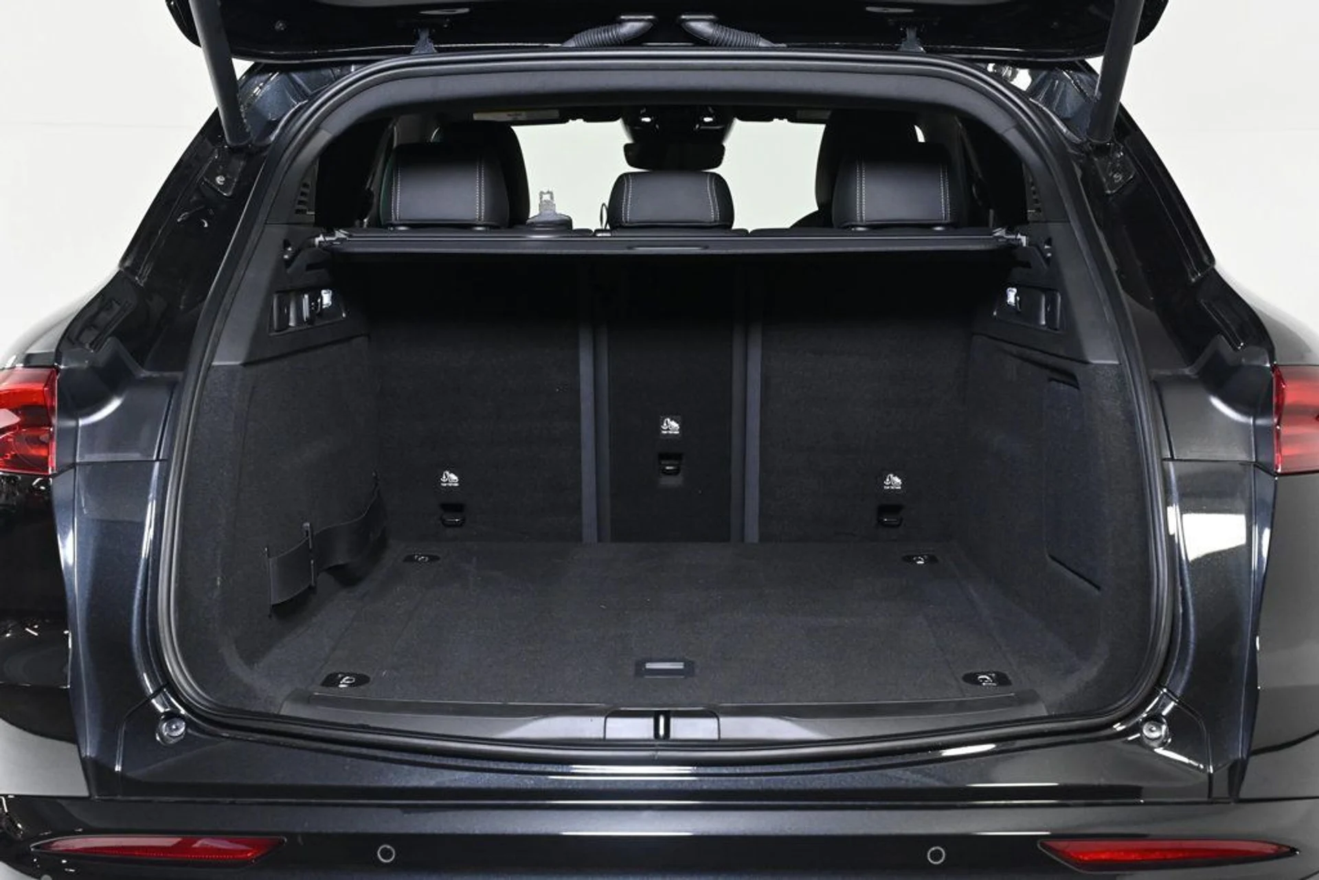 mph023_2645103871_used_2025_maserati_grecale_modena_11350_22967716_23_1024_9c0fcad3a4