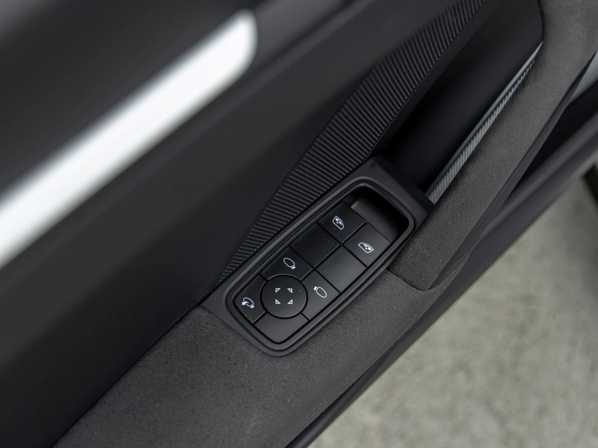 mph023_2645833700_24_b664930ce1