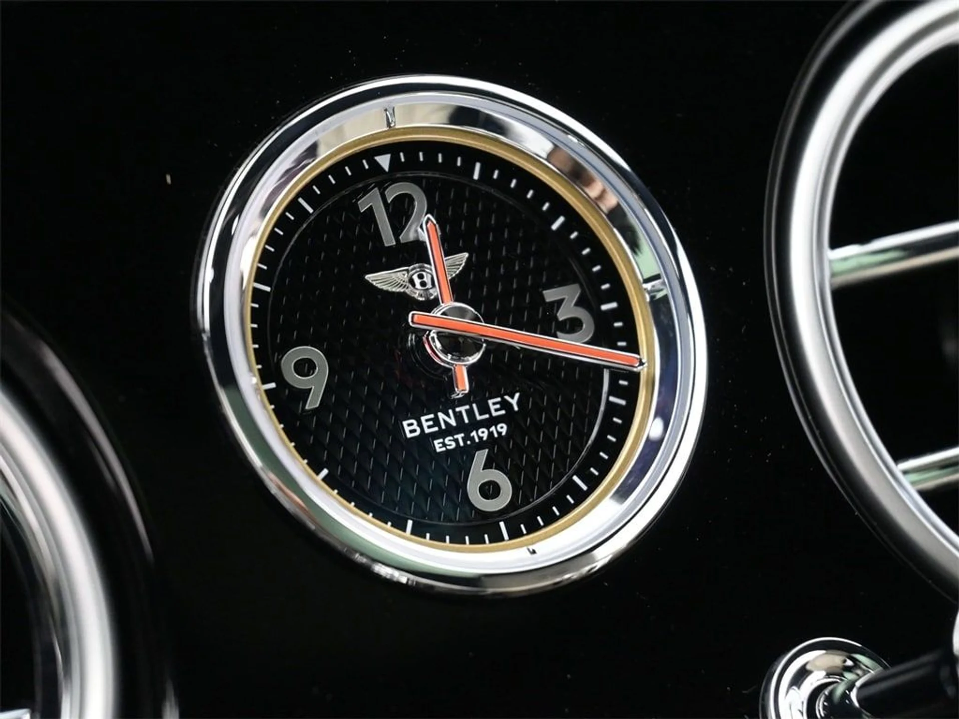 mph023_2647883095_0879bf436d061ba7f9f2e324c4016fe3x_9dc85be4e4