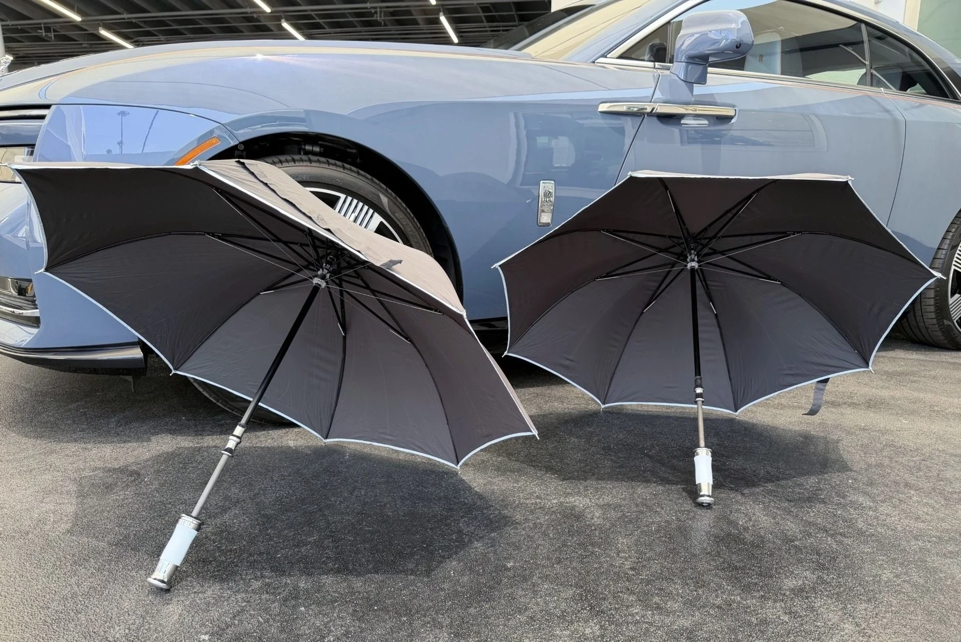 mph023_2660727397_Used_2024_Rolls_Royce_Spectre_Launch_Package_Low_Miles_Canadel_Paneling_1782415802_096d71b839