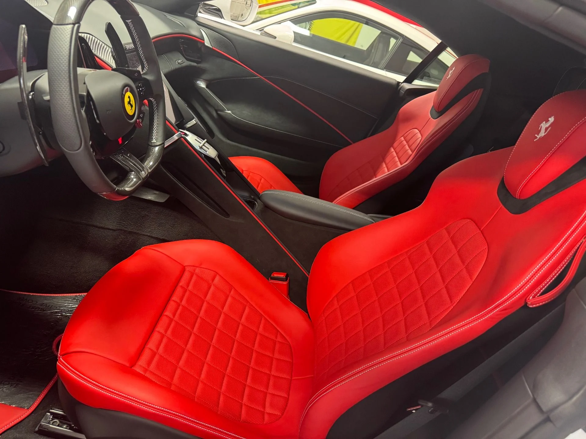 mph023_2671615004_Used_2025_Ferrari_Roma_Spider_1754506264_5b63b9772a