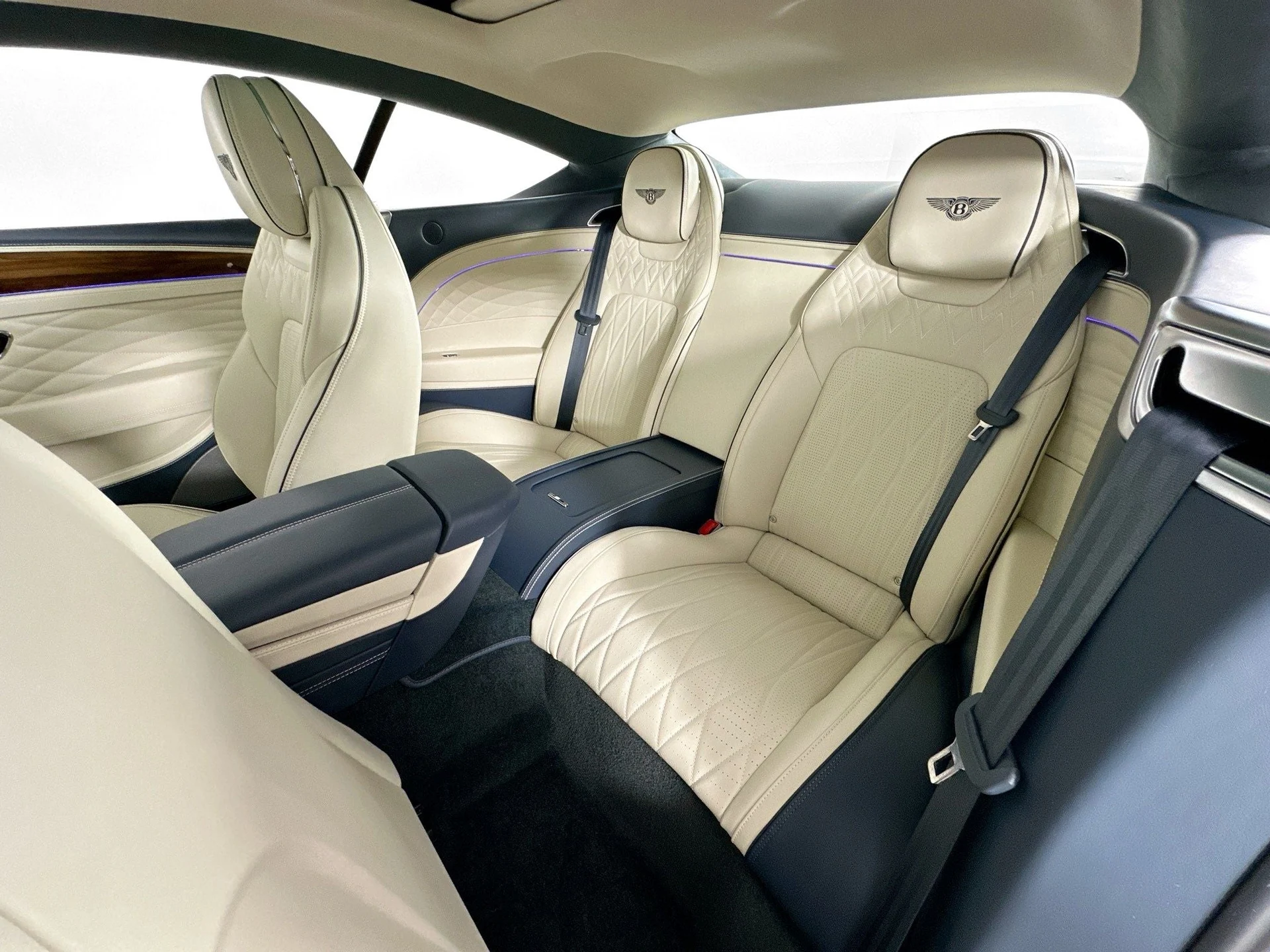 mph023_2671995900_24_64c6a9eb6c