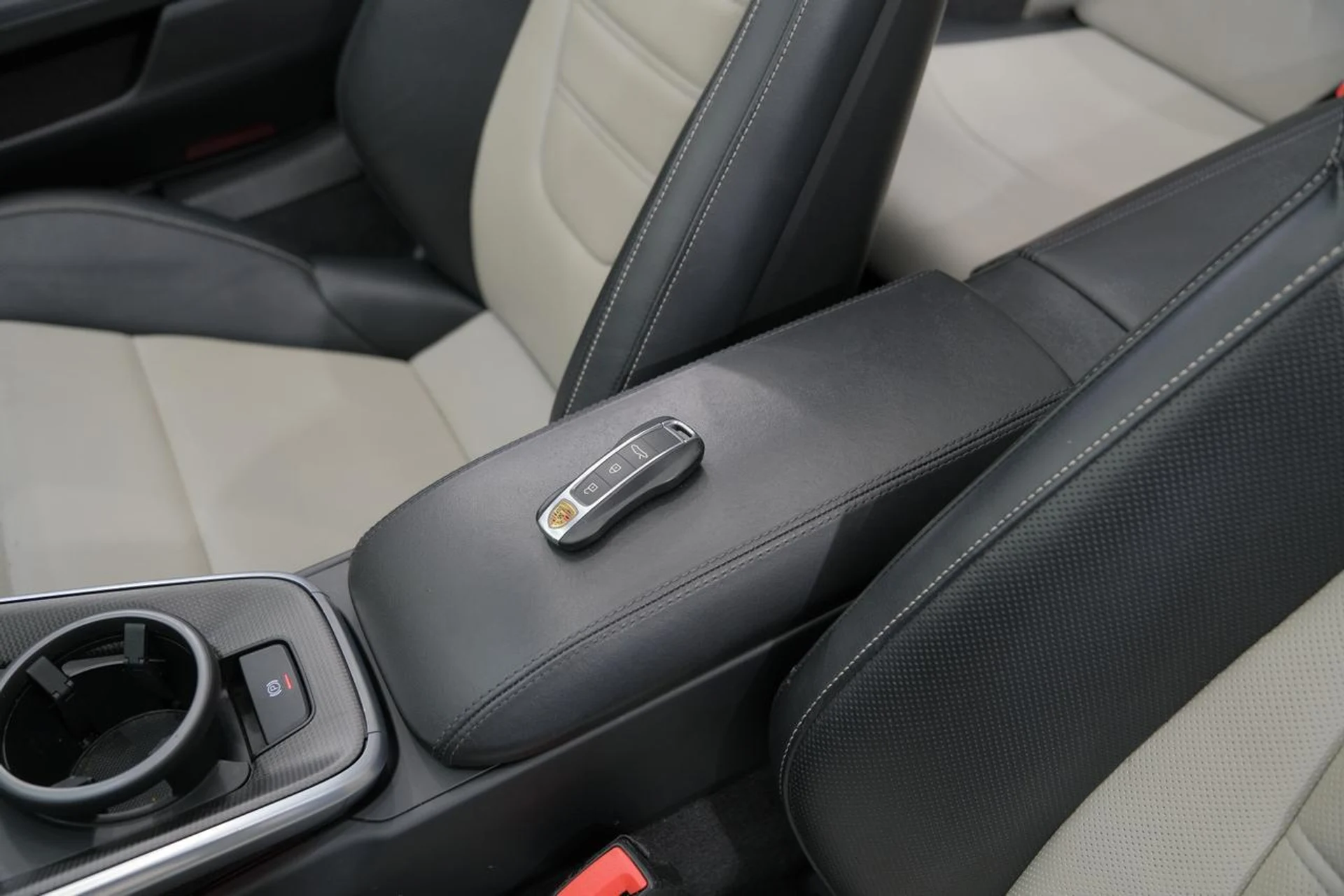 mph023_2677063309_acace7134aacba40e5013a8ab9112cb8_fcfa764b15