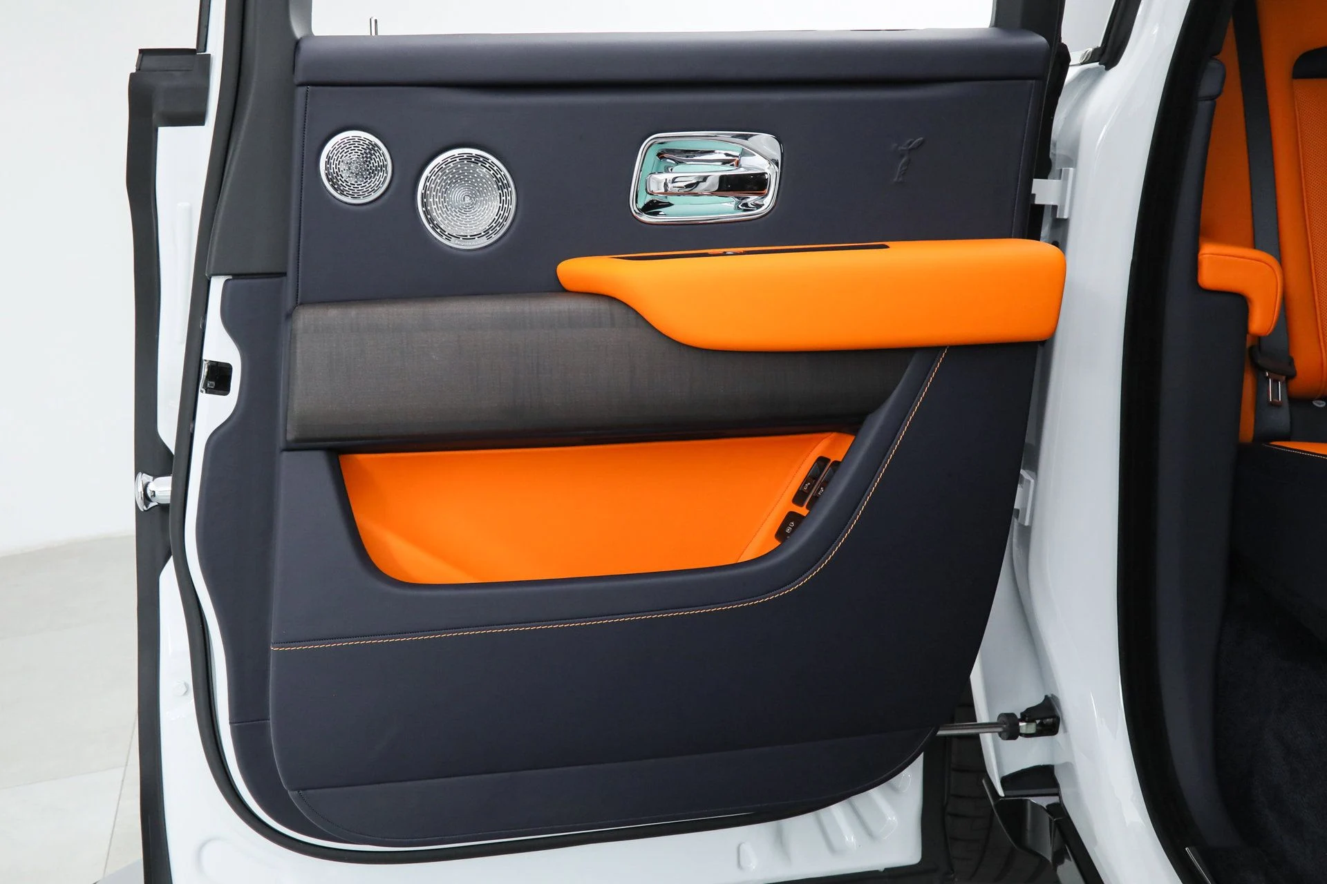 mph023_2685465606_31aa10a28c1ae93b8353e15b6f7669a3_776611a36d