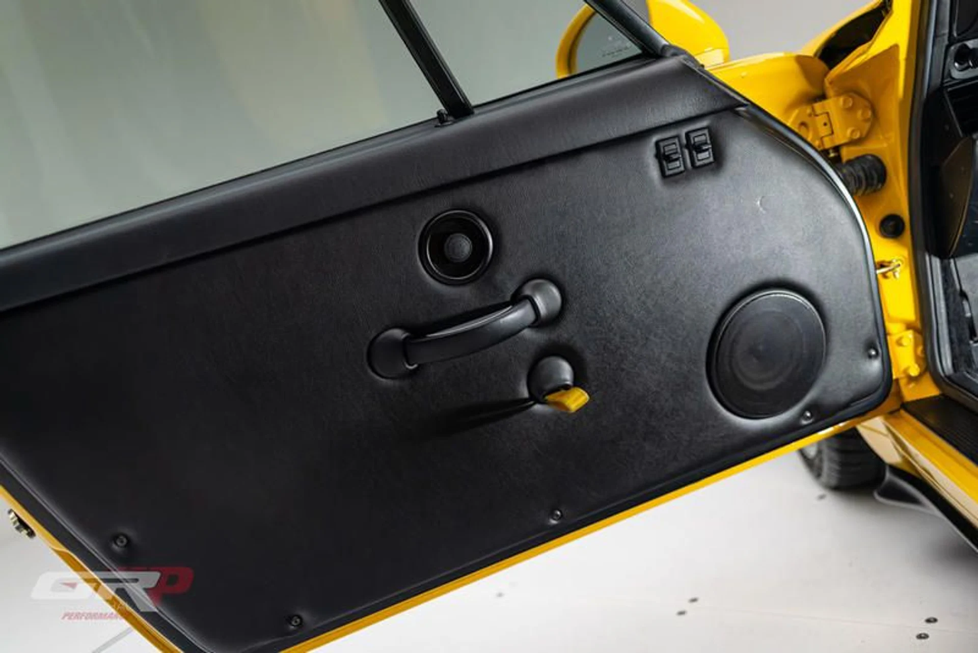 mph023_2695731921_161_E90_B3_B3_B1_413_F_973_F_23_E5_E074_CB_9_B_17b5494409