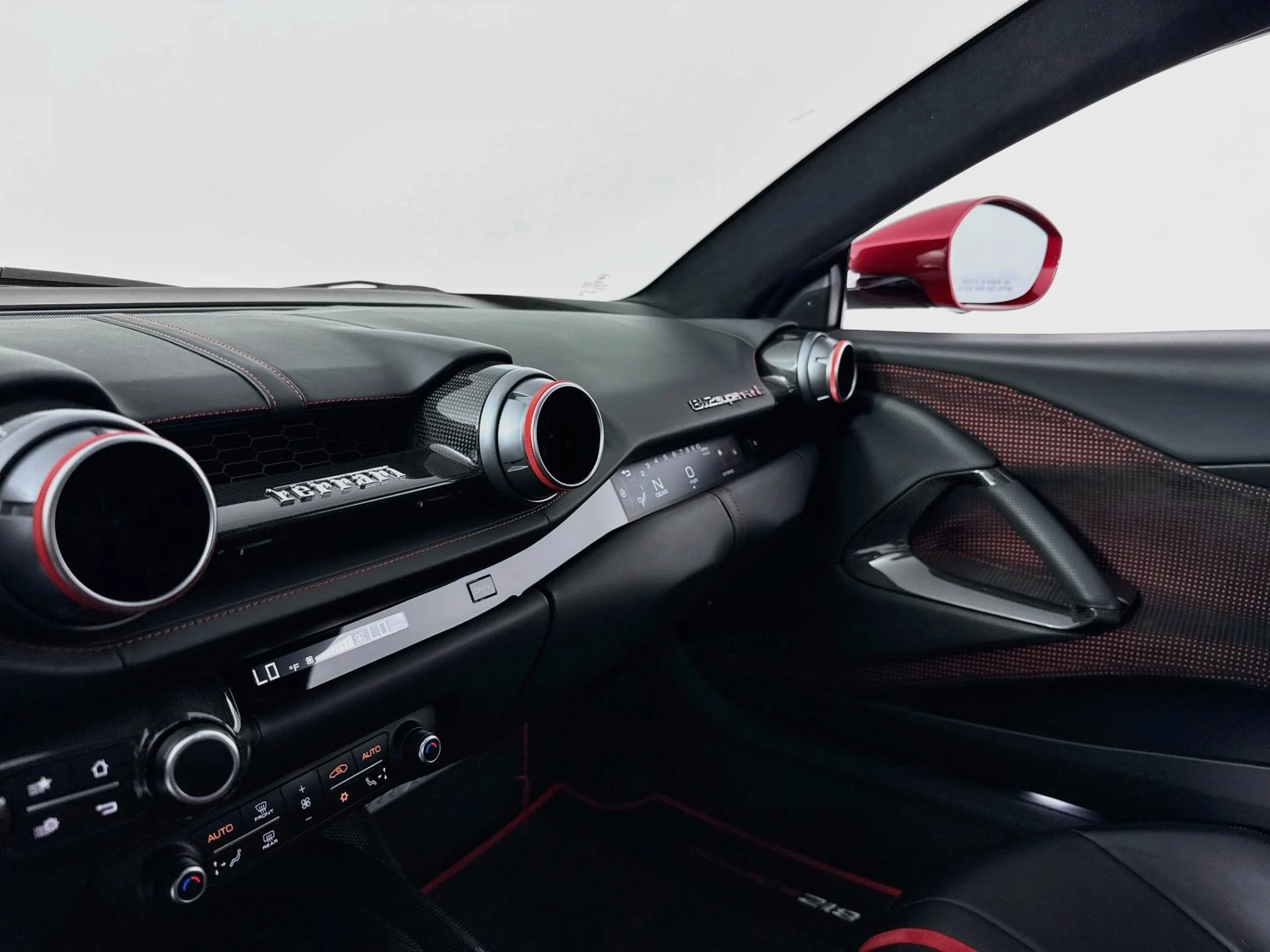 mph023_2701616727_Used_2020_Ferrari_812_Superfast_1788899407_36b837de8a