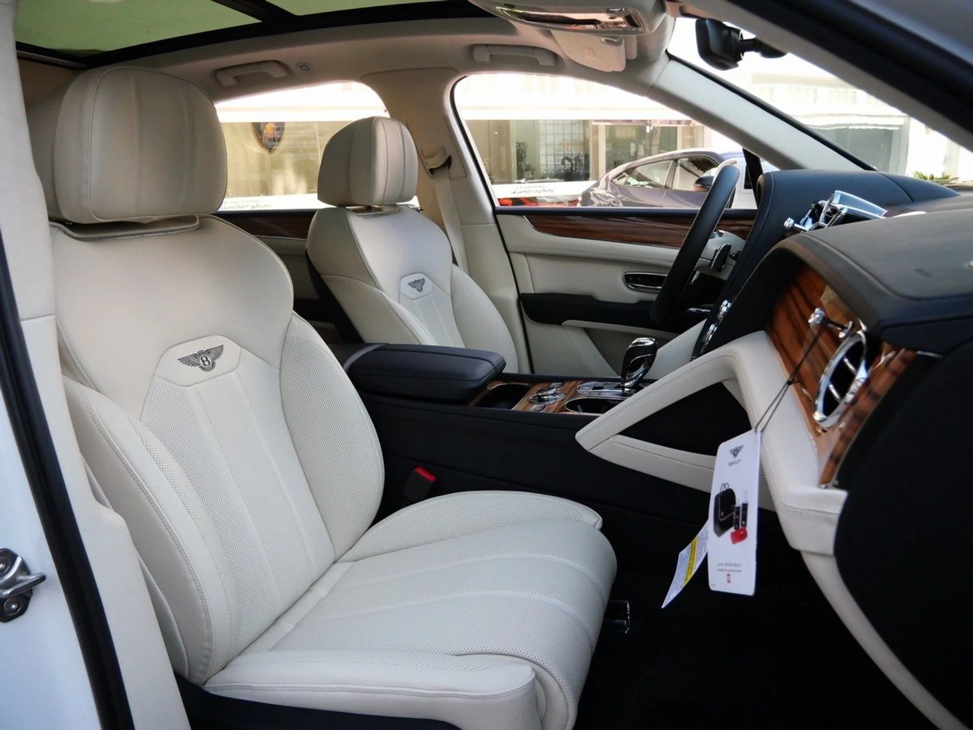 mph023_2703508366_2839914758c5c128a8f3e9f8545c0408x_f75bf9b166