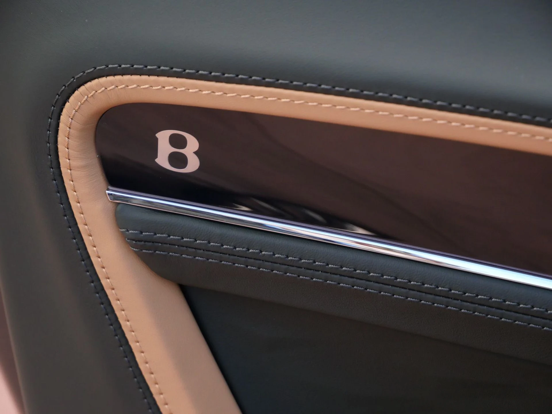 mph023_2707606777_d94a03404e22f6ffa9004acd5fdf2dcdx_110711519f