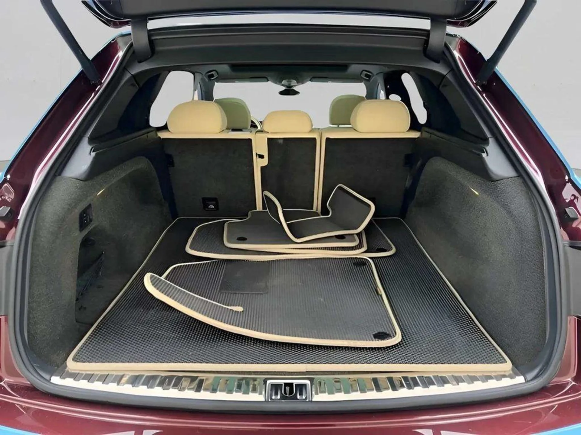 mph023_2711034823_uxjv60b25h3a75ufqorvkteccf9l_3efd6af001