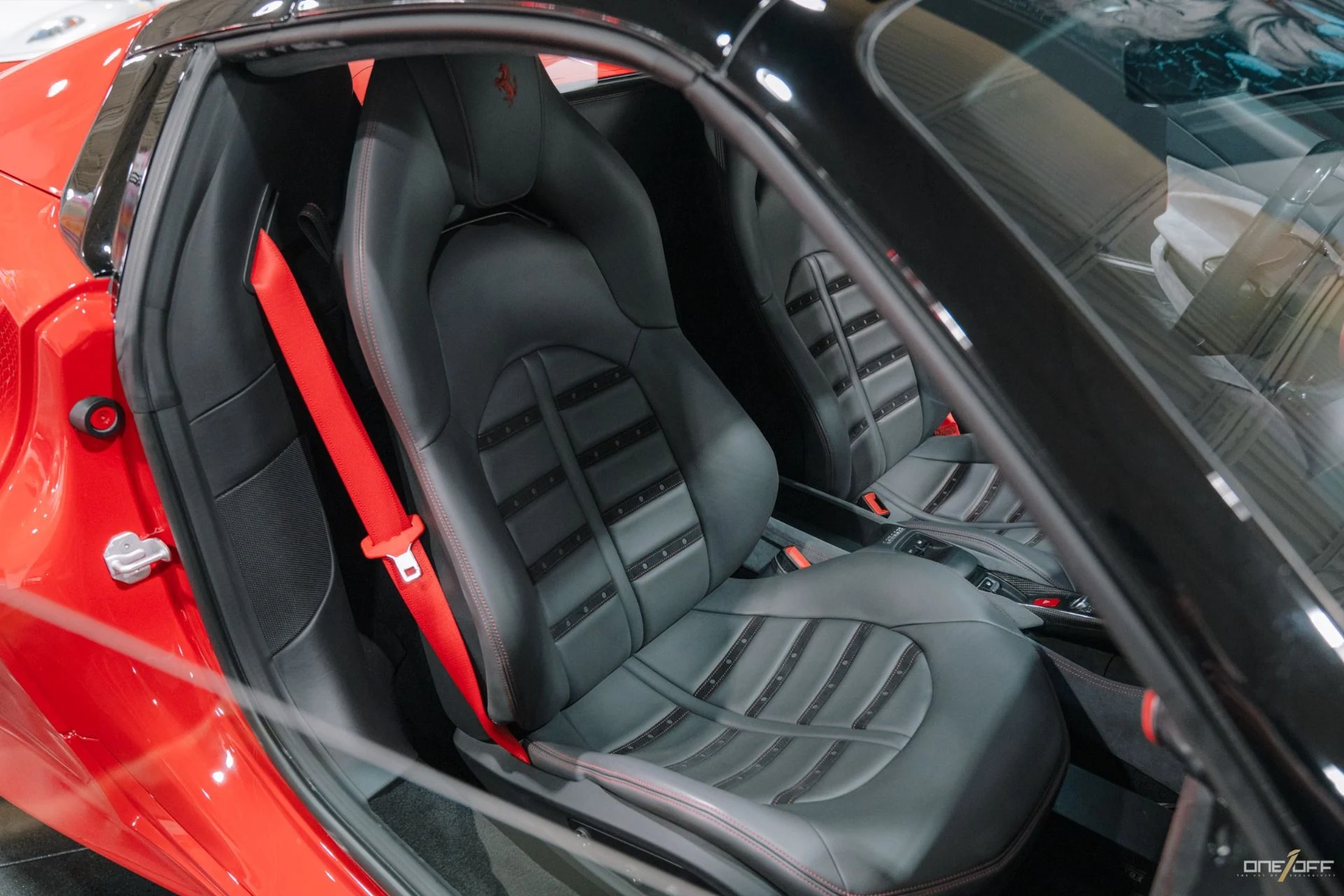 mph023_2714964215_Used_2022_Ferrari_F8_Spider_395_K_MSRP_Carbon_Interior_Charcoal_Alcantara_Interior_1761878449_1a750ad8f8