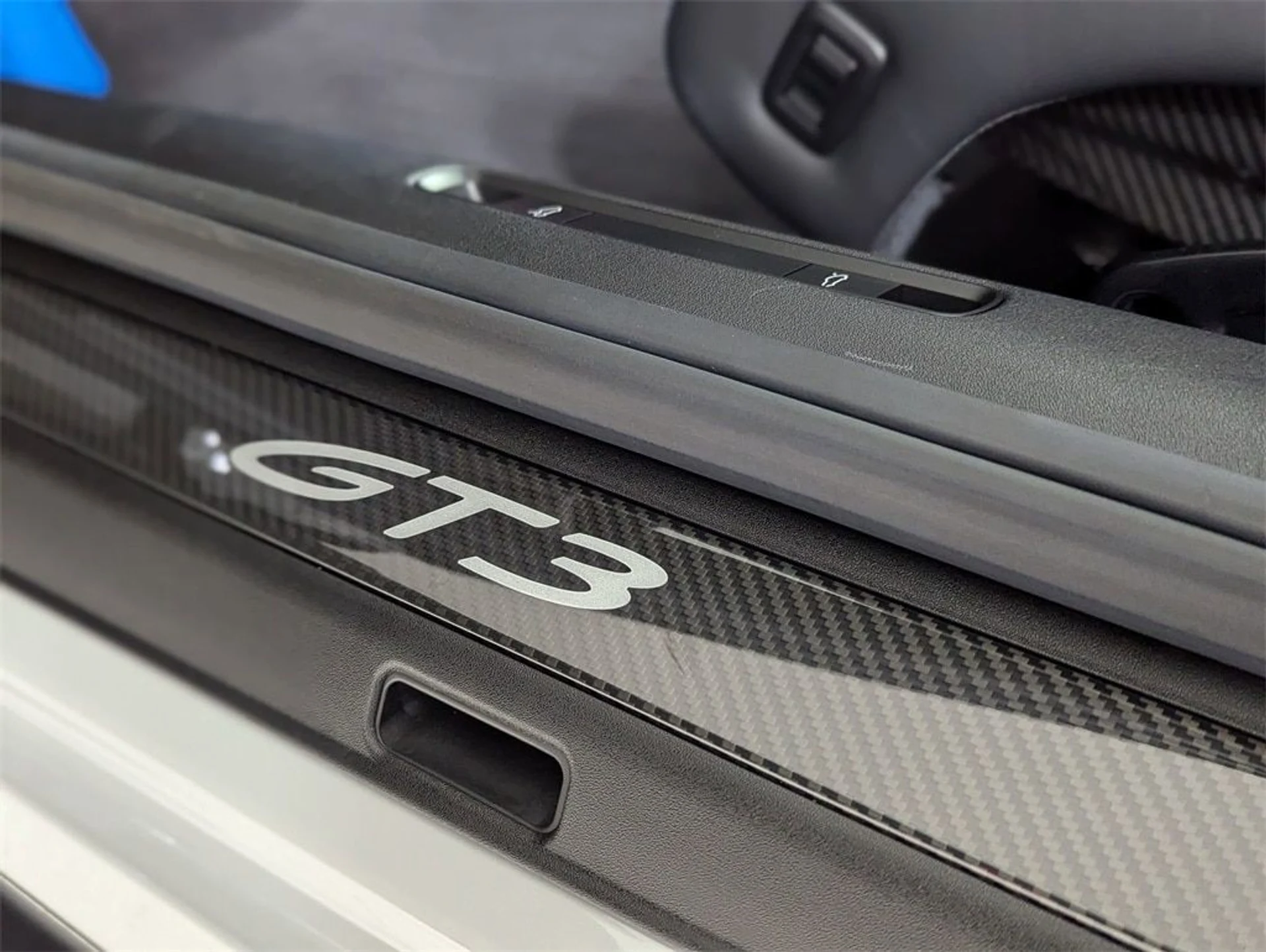 mph023_2715429892_8ece7b6963288c678ebf69afc22f7394x_e01b79cf78