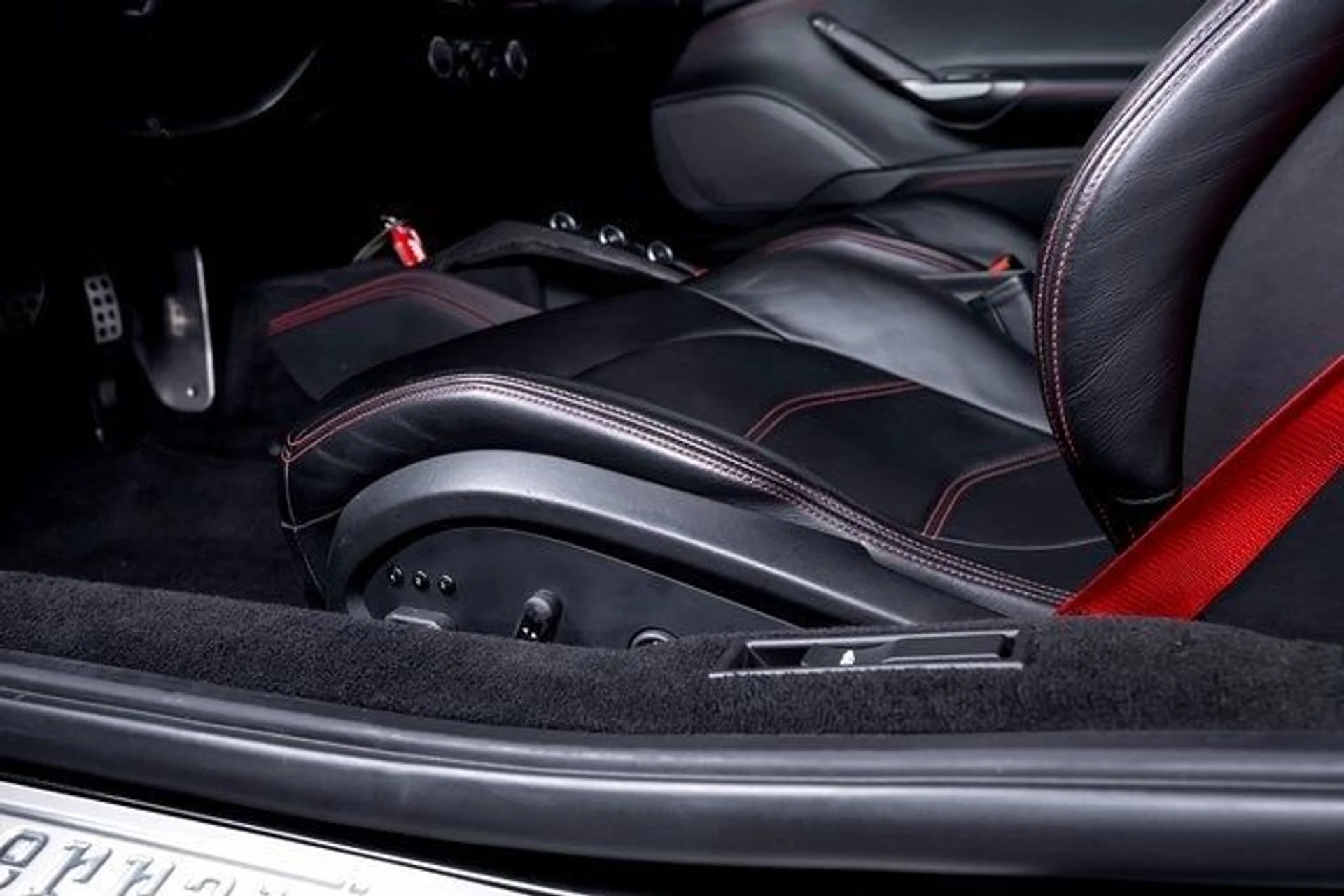 mph023_2718005740_51e9e3db5da75238e42320b04c20c794x_070432295a