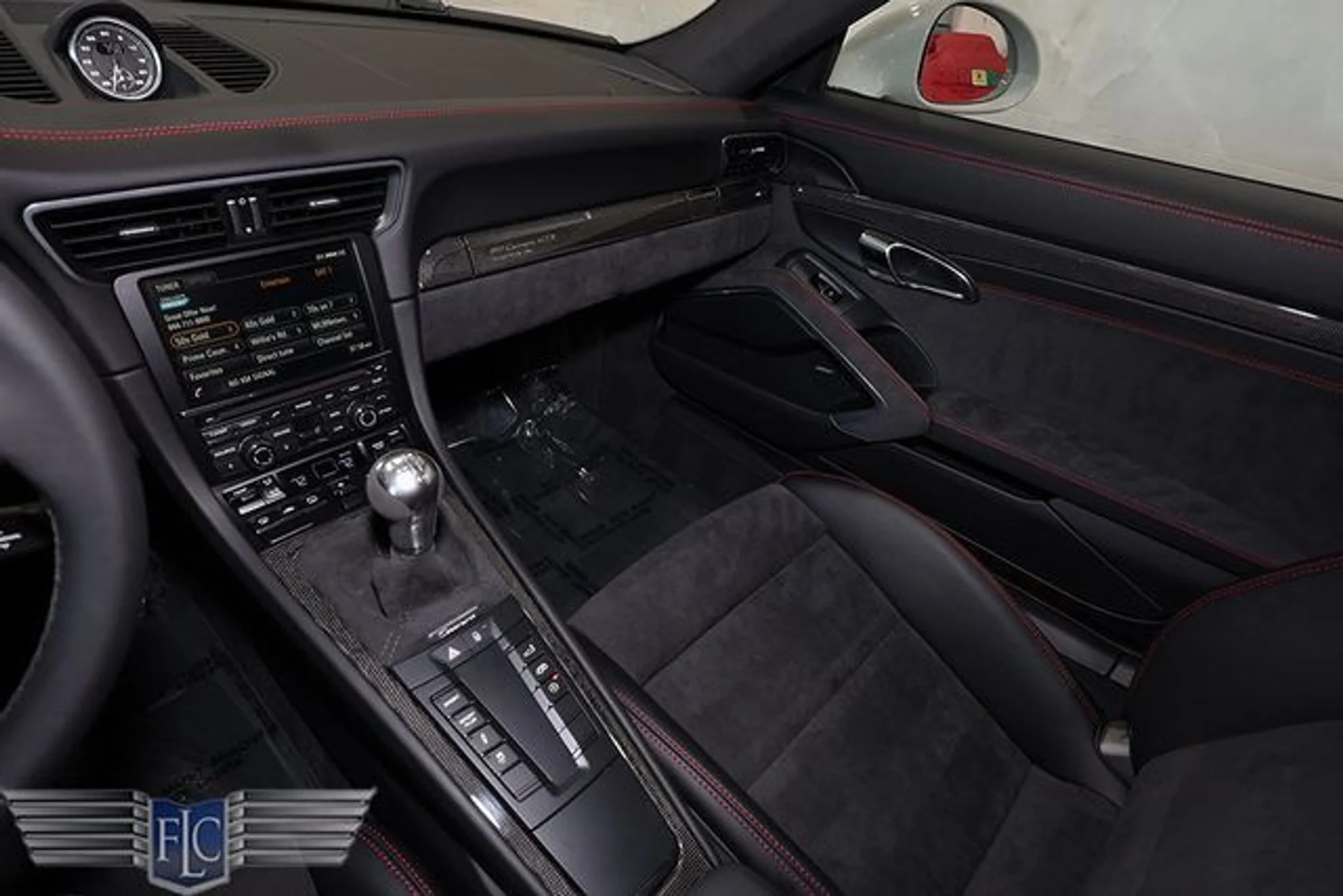 mph023_2723414352_used_2016_porsche_911_2drcoupecarreragts_9689_23013251_28_640_2f46ca353d