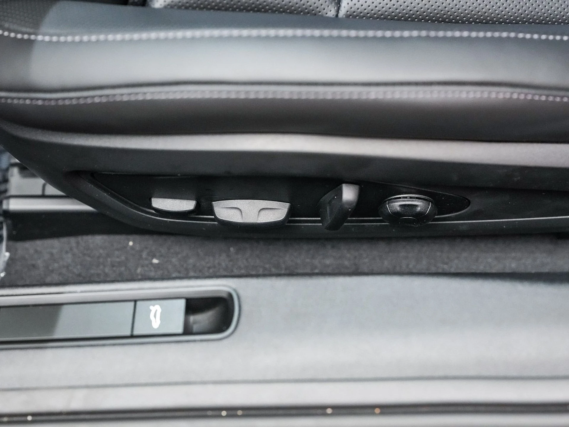 mph023_2725294899_53f6d4428c338057fb1db0850d92d53ex_45990c4fb3