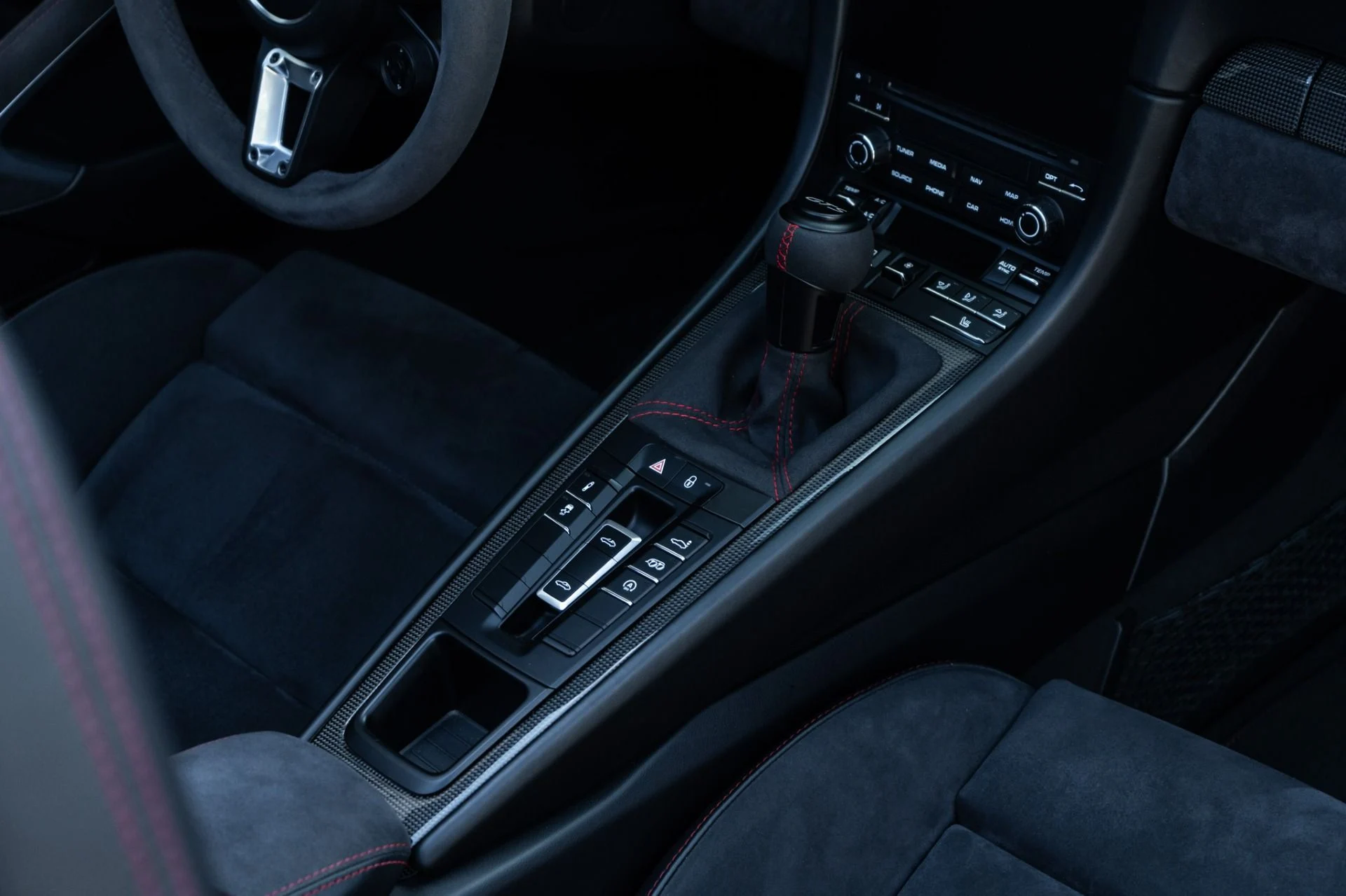 mph023_2728706008_Used_2018_Porsche_911_Targa_4_GTS_1791238615_7ff52cdaa1