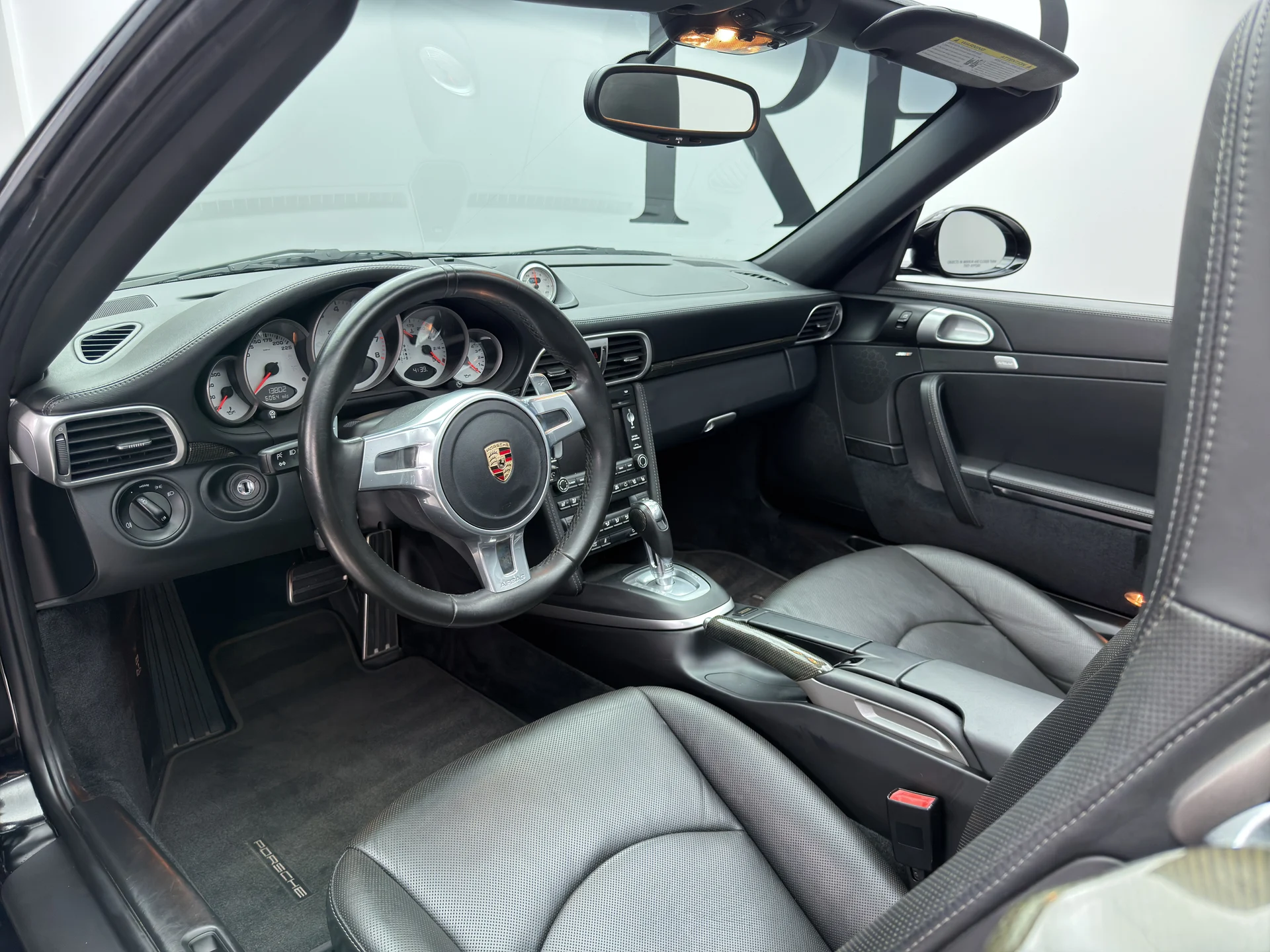 mph023_2730331346_RPA_3962_interior_003_2409f7c547