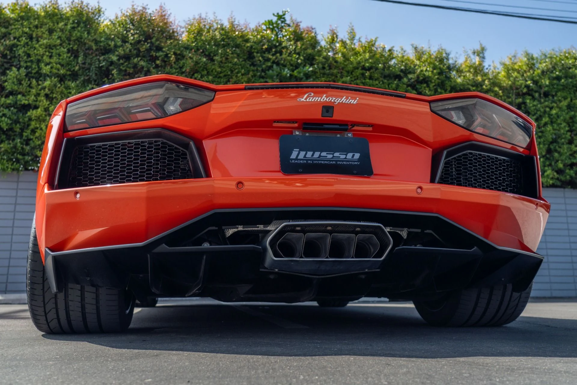 mph023_2731580642_Used_2014_Lamborghini_Aventador_LP_700_4_1759878623_6b26030a38