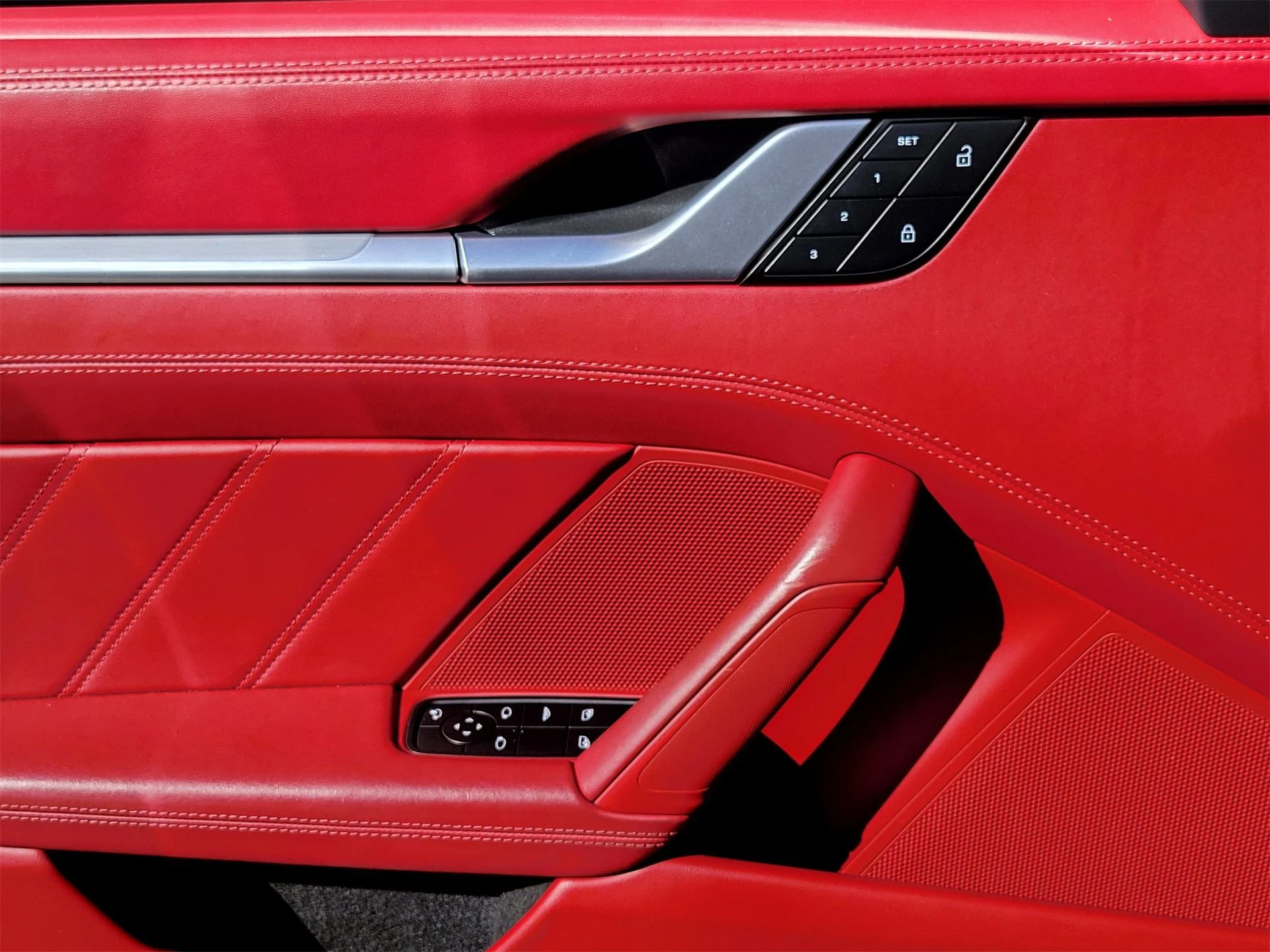 mph023_2732830938_014966266d39e0ccf806fe276b62b181_fa7da3709c