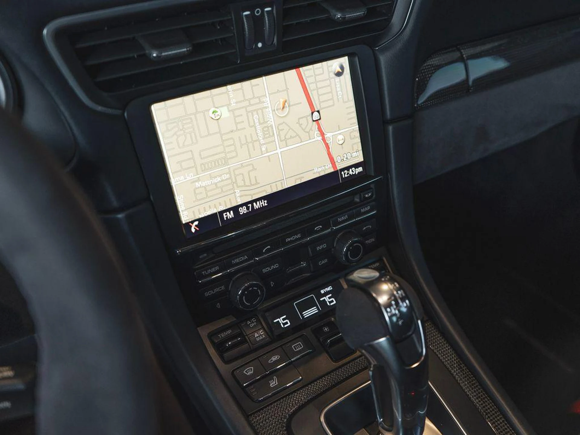 mph023_2733795699_Z_Mobhhzuq_SRE_DXE_5di_T_Us5_AUW_0_3585a27fe3