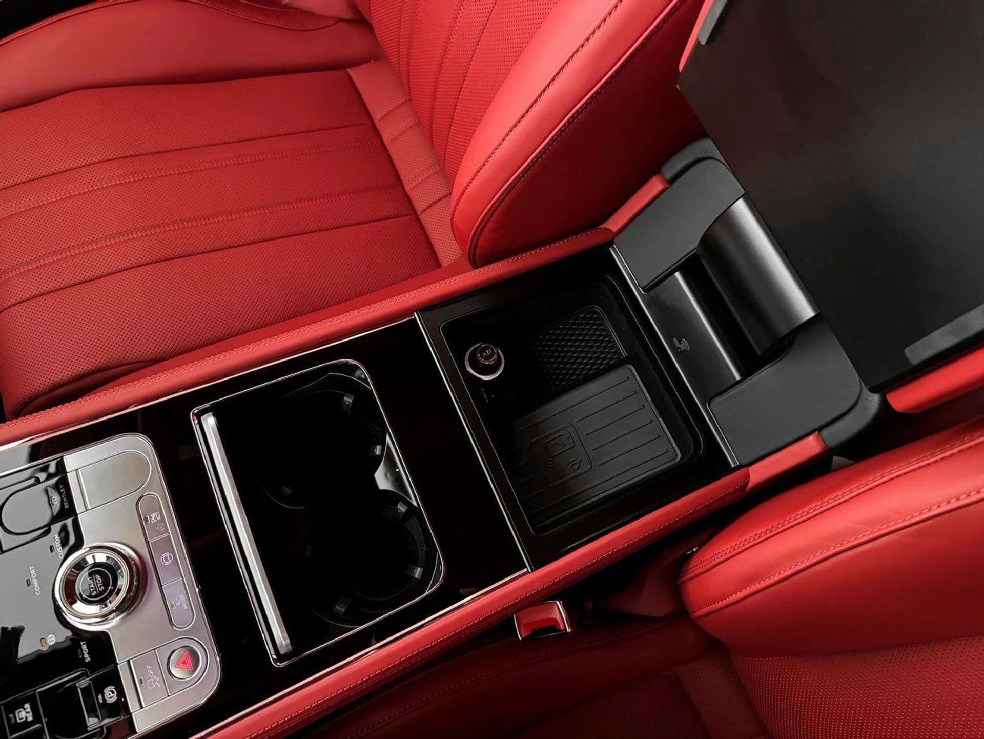 mph023_2733824945_0cf1ed7743541064b7a404daad6c1f44x_4e31f1dae5