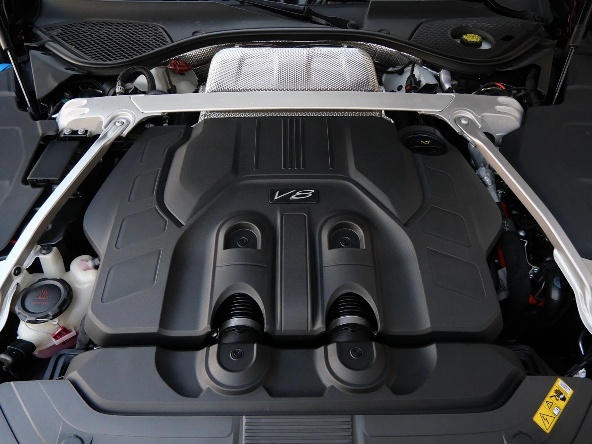 mph023_2736084045_915e710925e43c0c067b9e1366128946x_d3a0e33dab