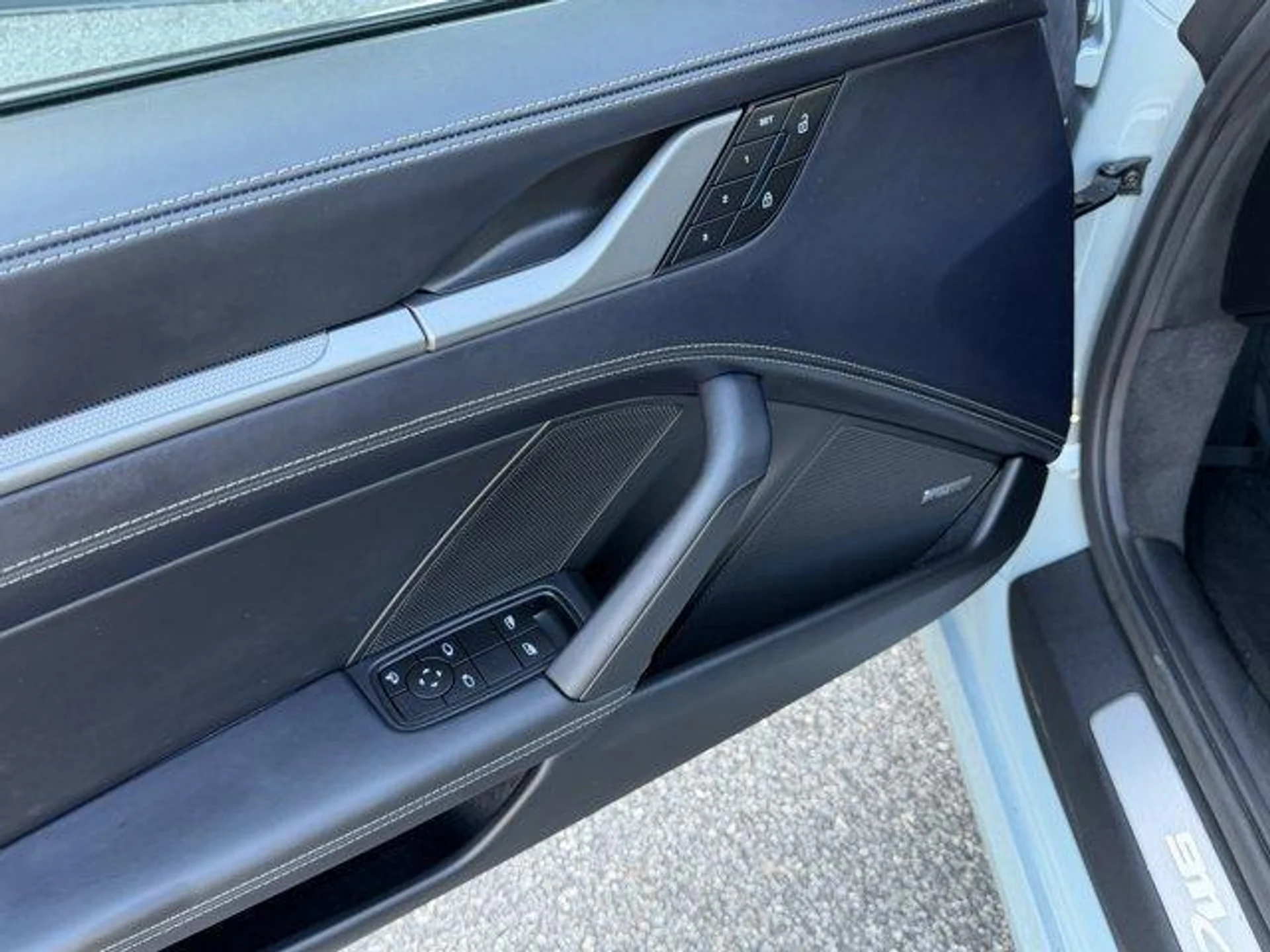 mph023_2736522968_h_Gqt_C_Glsf_Bulv4s3_Npr6o_Pnjhxo_d45386836b