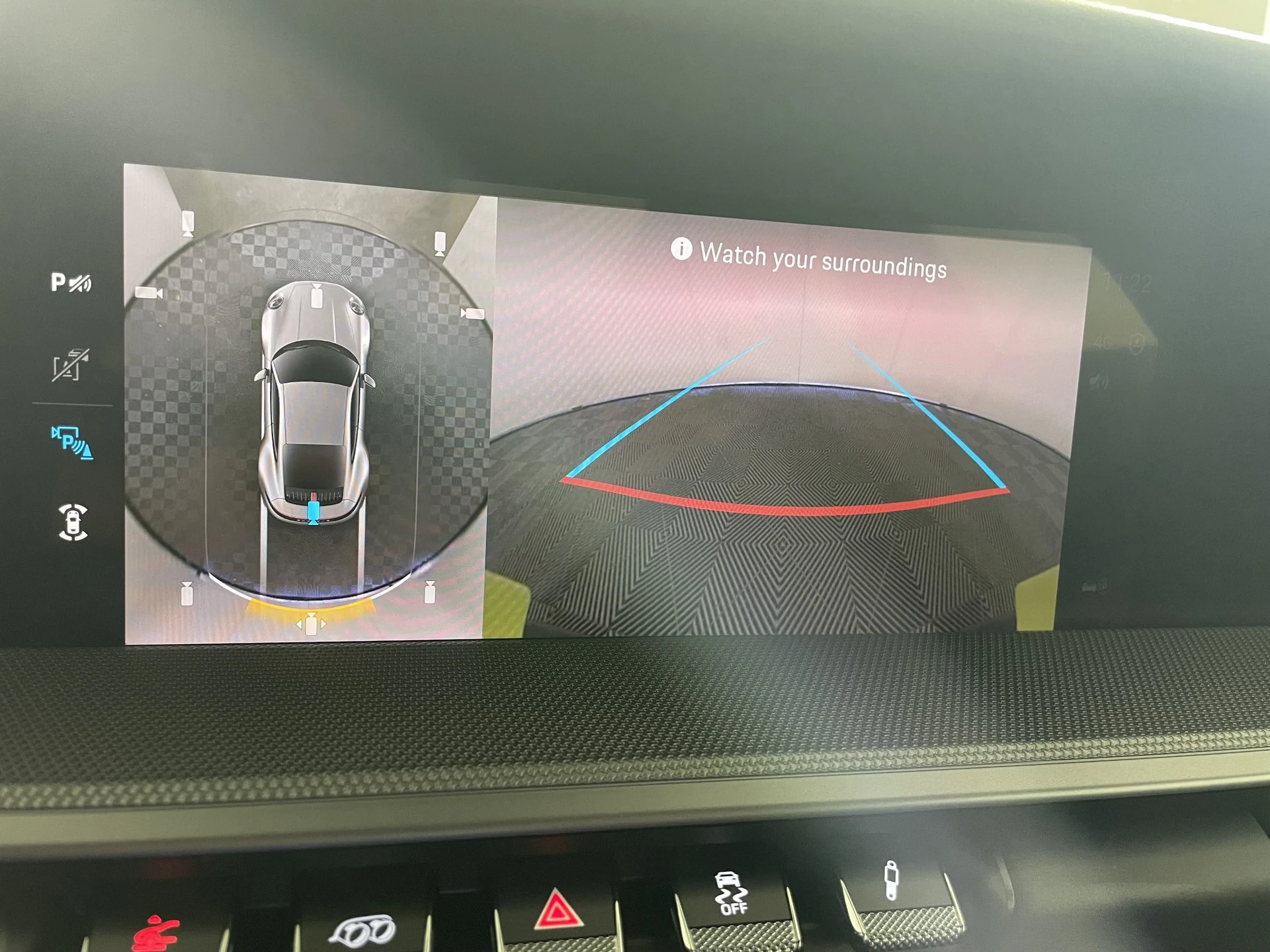 mph023_2737513144_3bf485aa3bd38f55db3ed1c86273b062x_d90973c19a