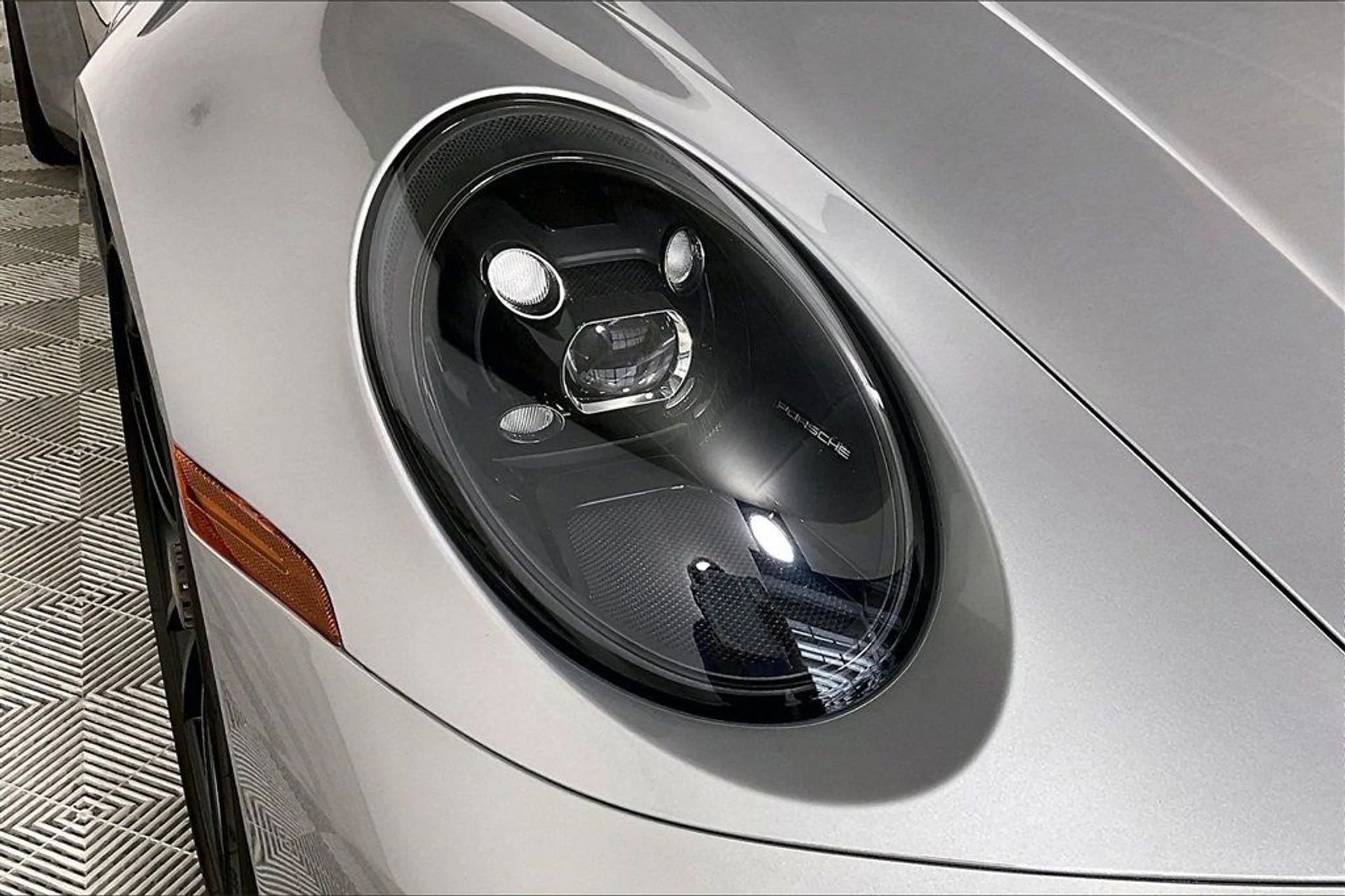 mph023_2755947790_3801f536fb8947baae103bb922c7da64_367484e13b