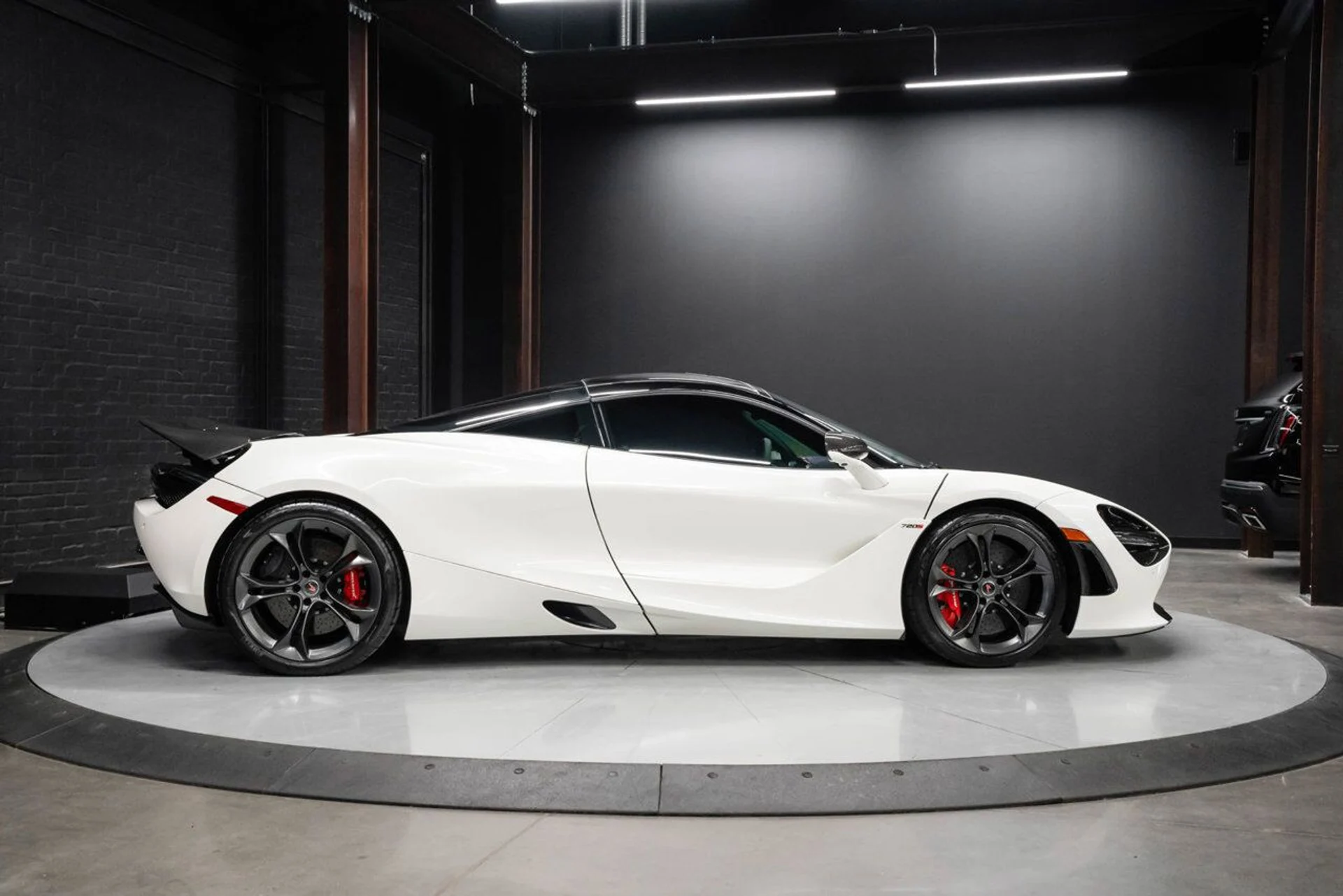 mph023_2756075572_mclaren_720s_2018_bebf99e4e4