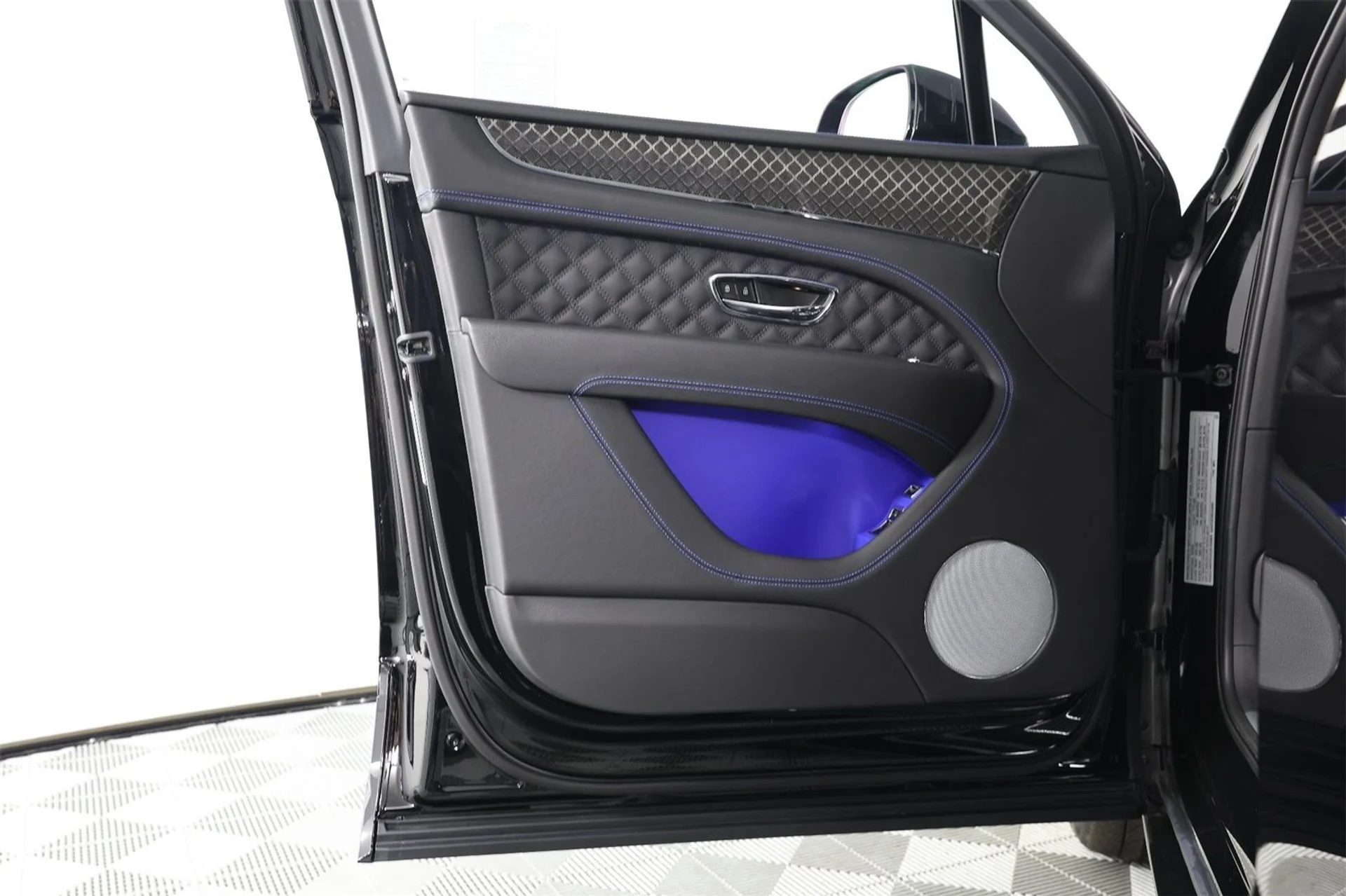 mph023_2757964464_b2749aa41aa231ad5079ccf41164e419_18894a2a03