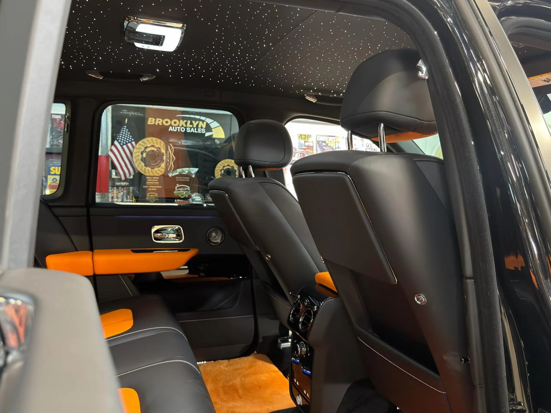 mph023_2765977441_639119432766042792_e680f6d840