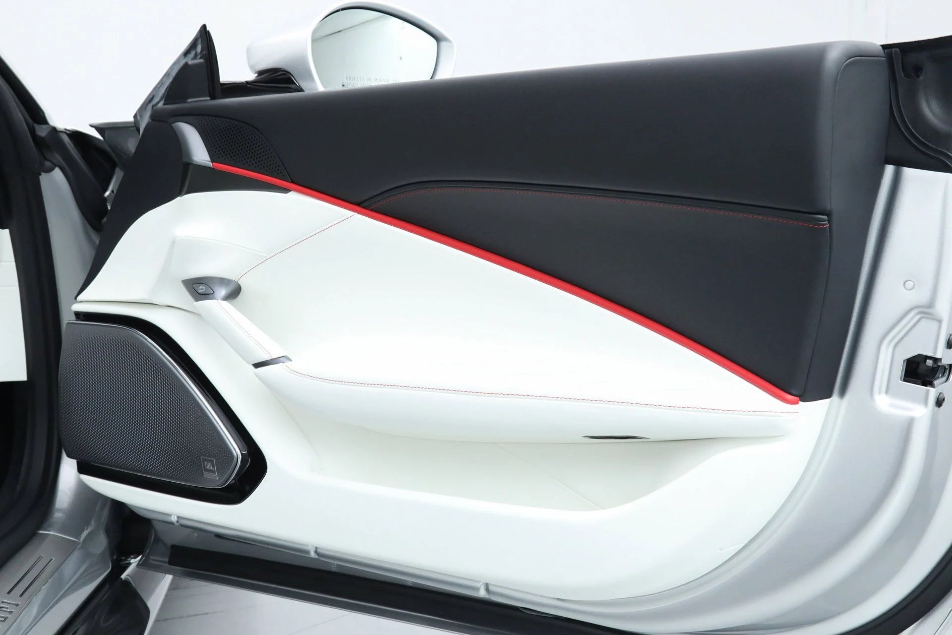 mph023_2775540688_e6feaa8a147820754acca15ca54f97f5_a44aa26b38