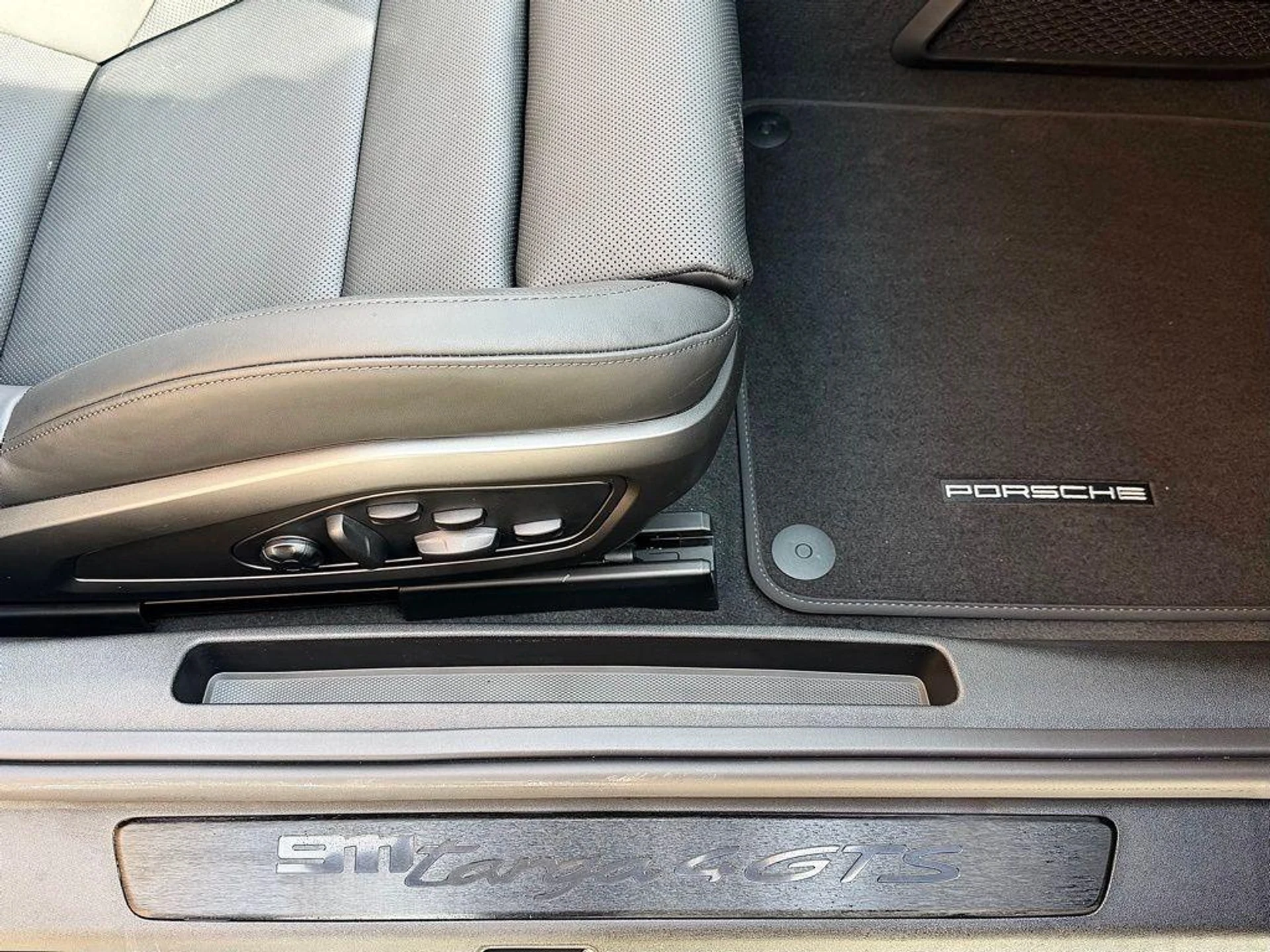 mph023_2776186370_Pztr_CN_Bf47_Pc_Qr4s1_Hzopgd_Tttc_86a6d061a1