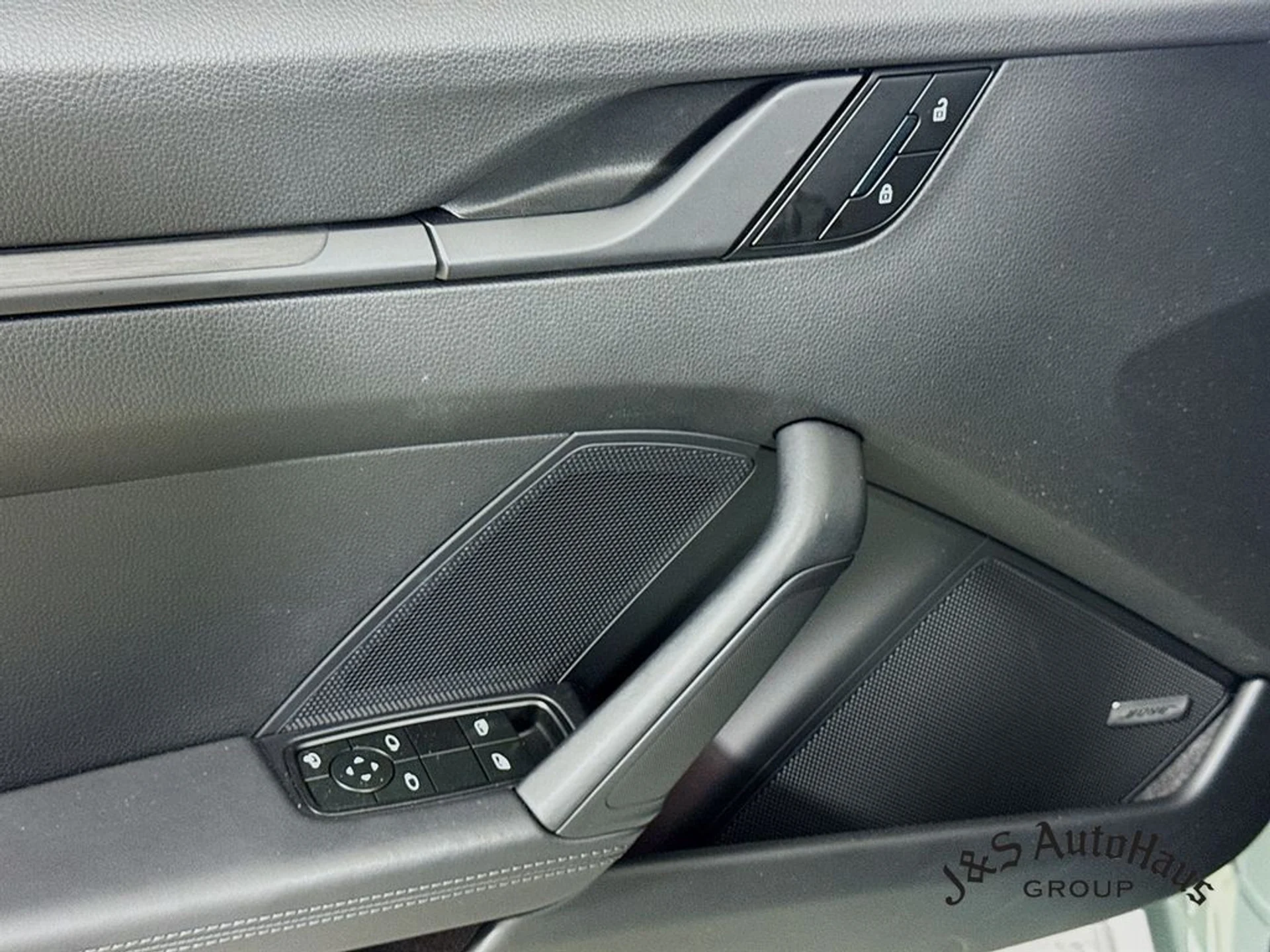 mph023_2778829608_agyaluj2ihd4vxlsgauzgd4dda4i_aa8f13f921